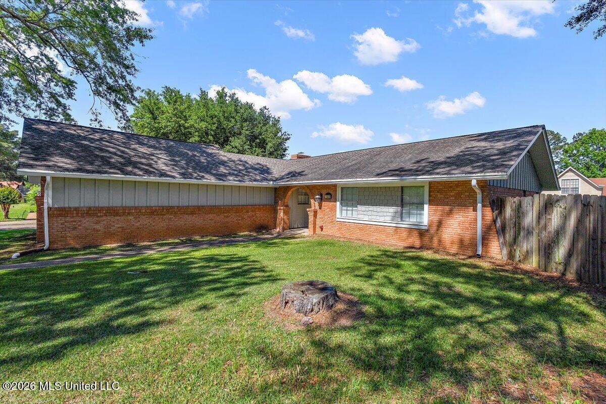 140 Trimble Street Property Photo 2