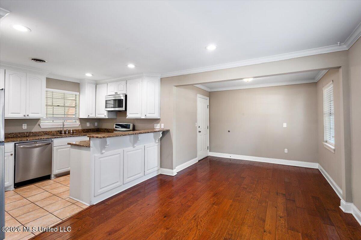 140 Trimble Street Property Photo 10