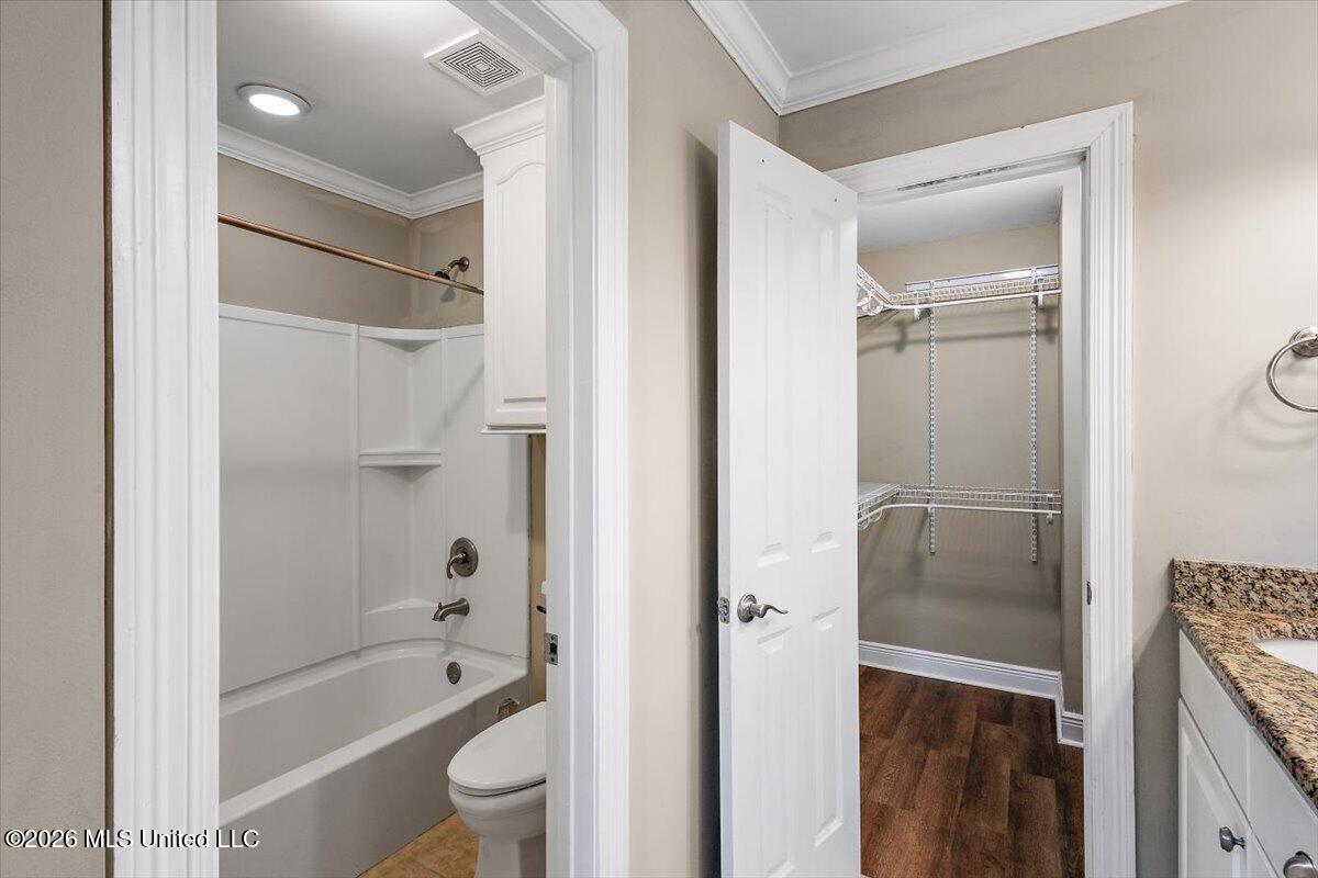 140 Trimble Street Property Photo 16