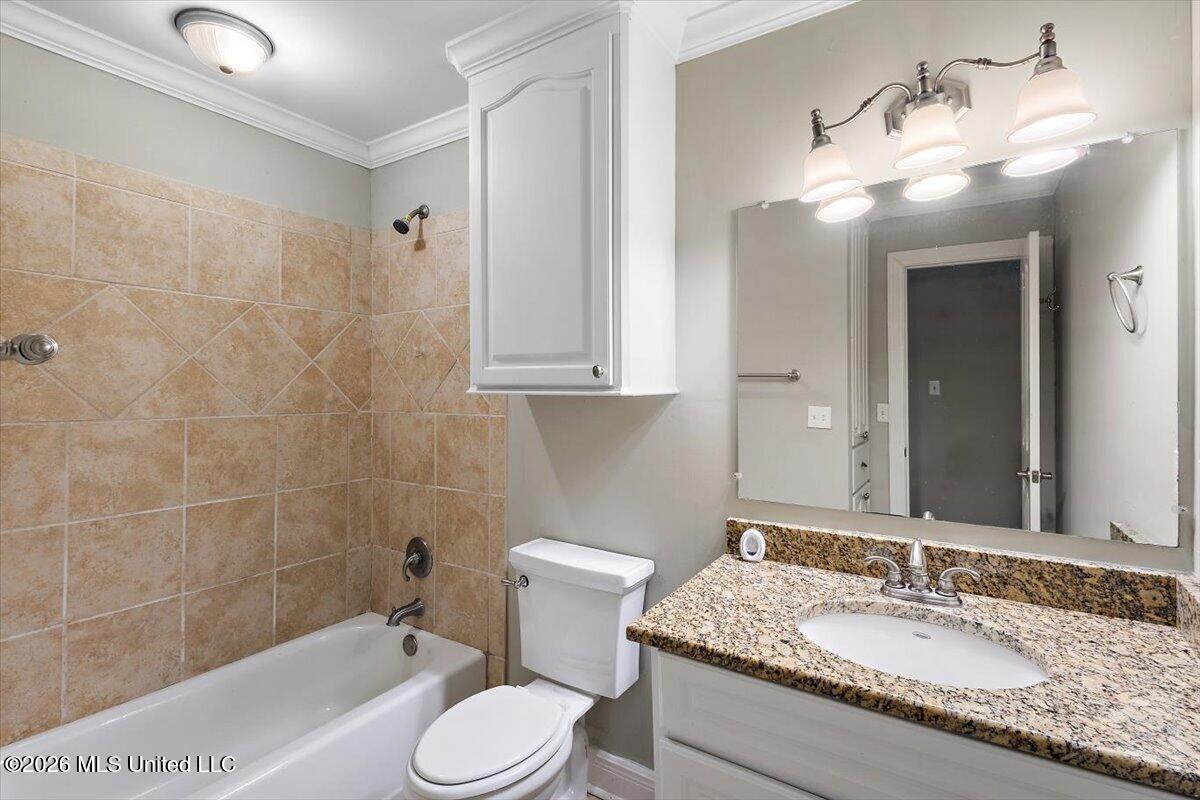 140 Trimble Street Property Photo 19