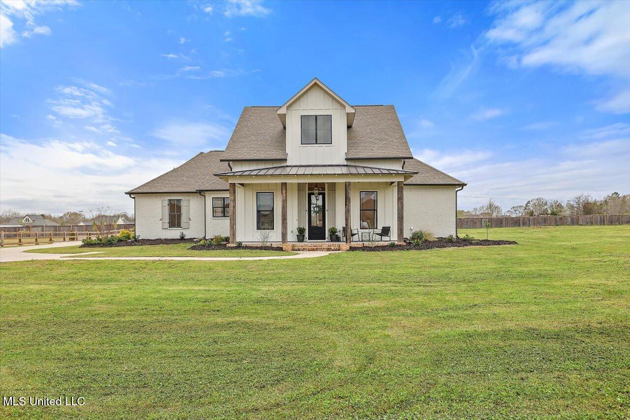 272 Disciple Drive Property Photo 1
