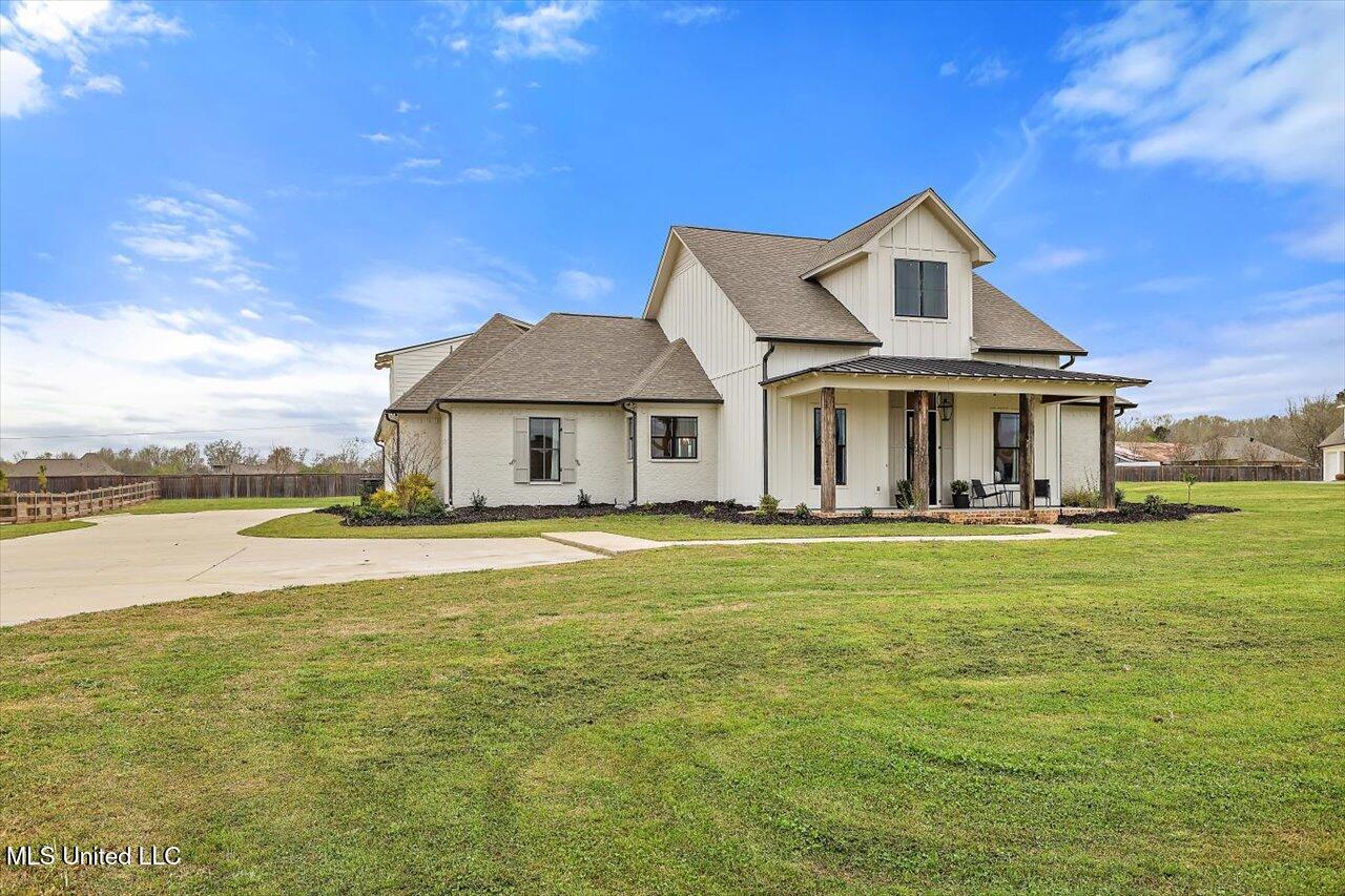 272 Disciple Drive Property Photo 3