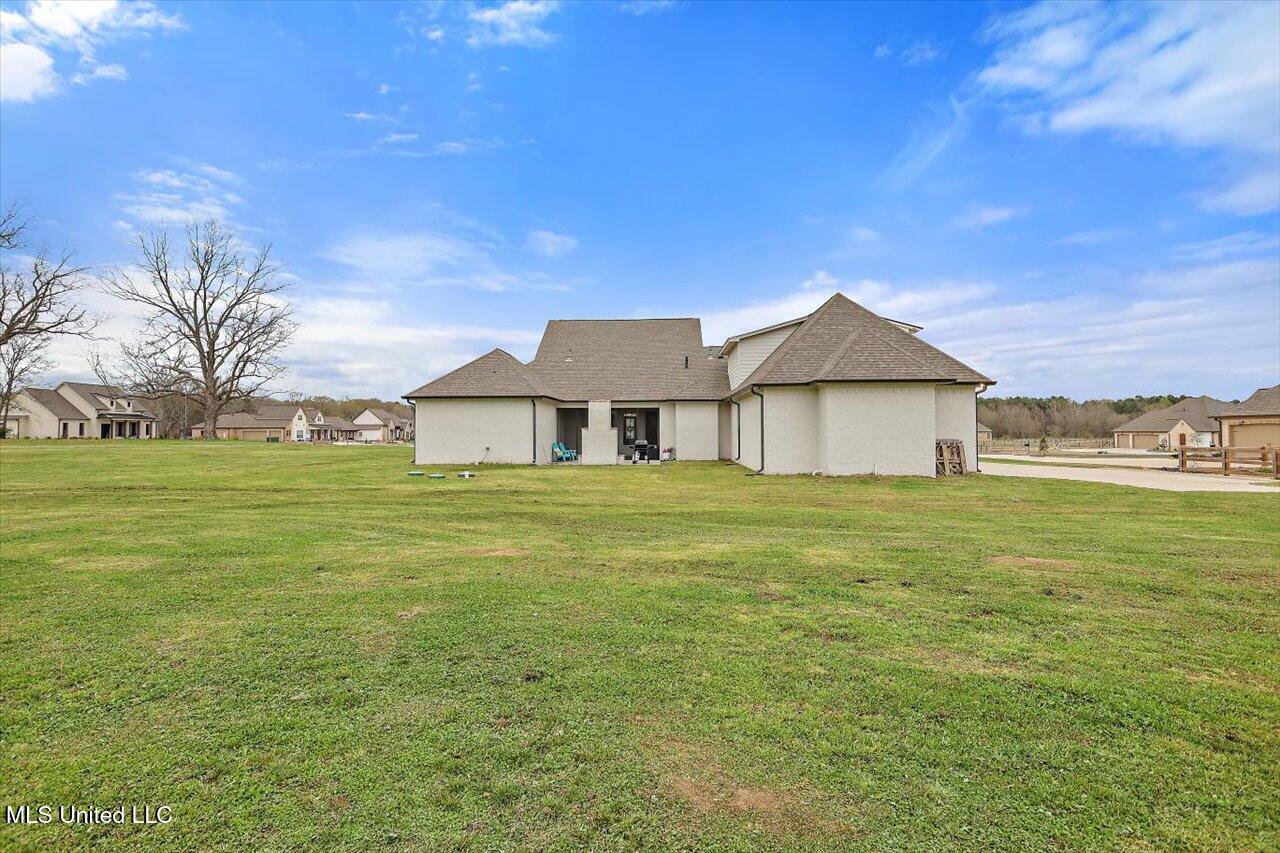 272 Disciple Drive Property Photo 40