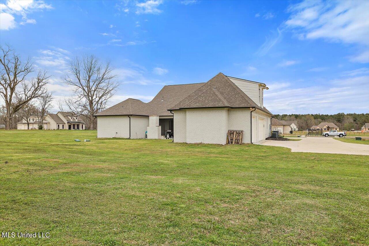272 Disciple Drive Property Photo 41