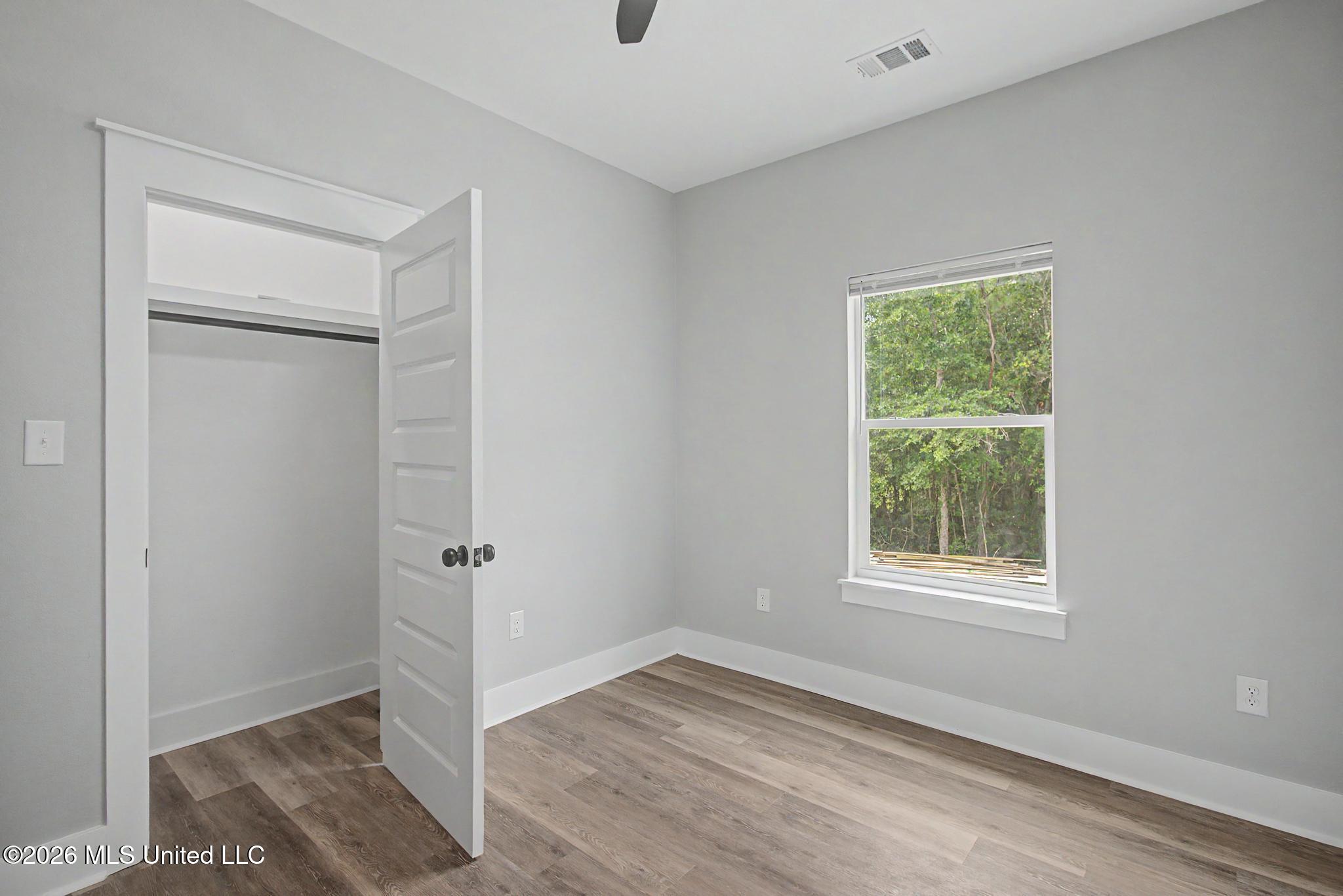212 Avenue B Property Photo 19