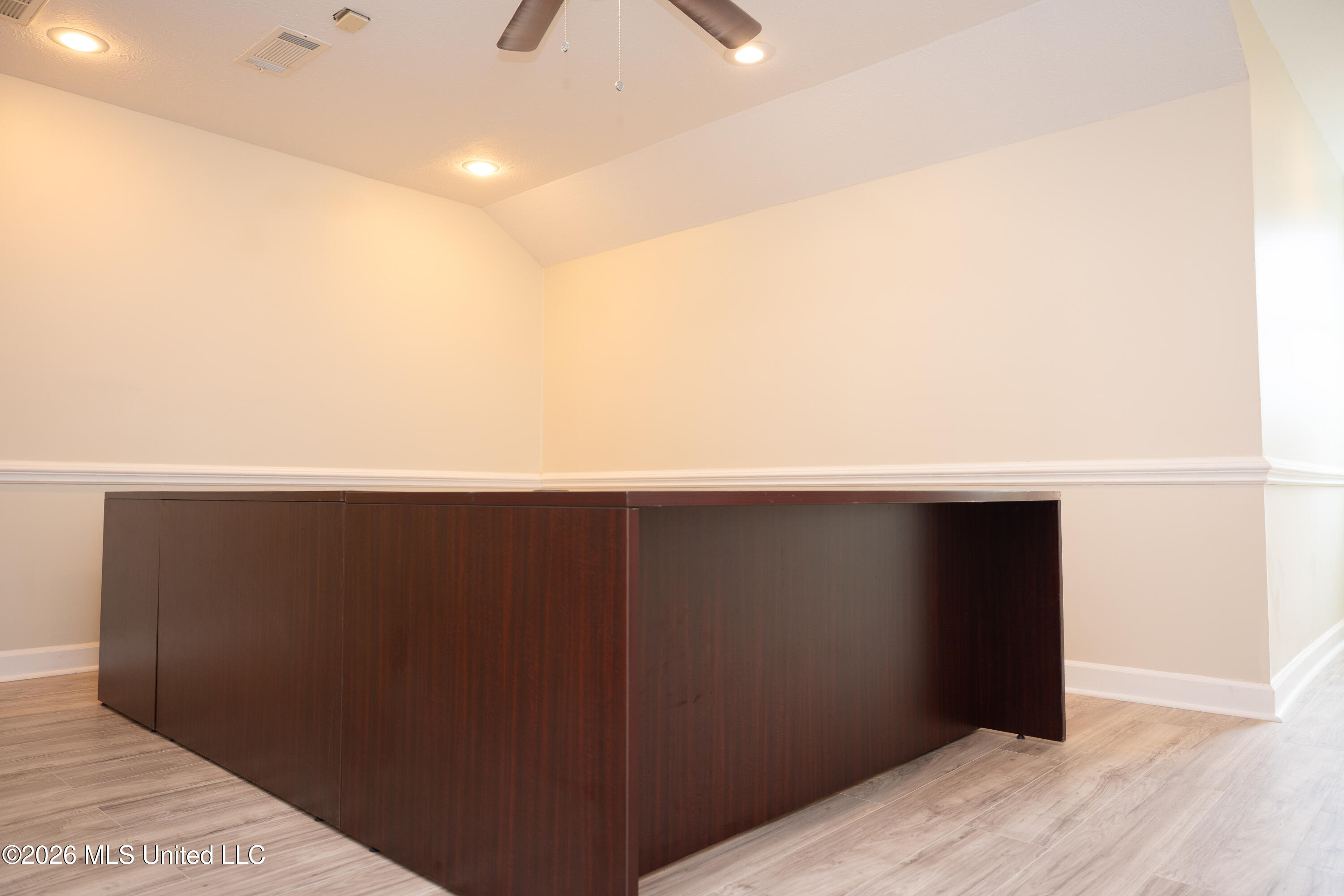 4680 Mcwillie Drive Property Photo 13