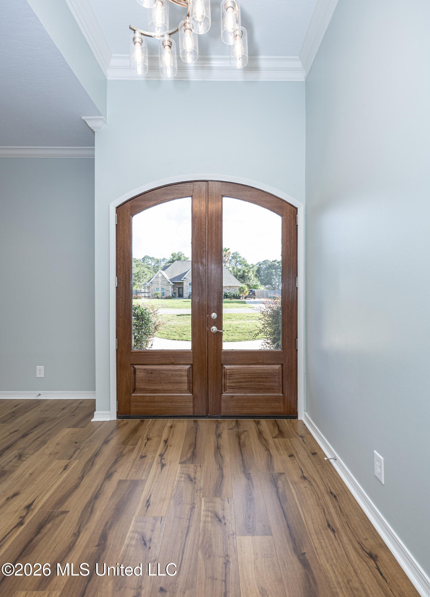 5601 Woody End Road Property Photo 11