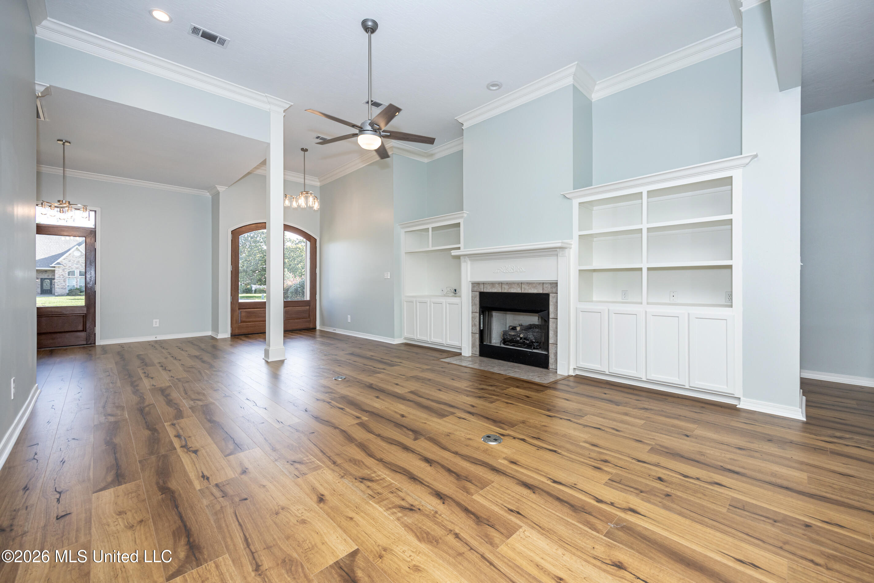 5601 Woody End Road Property Photo 18