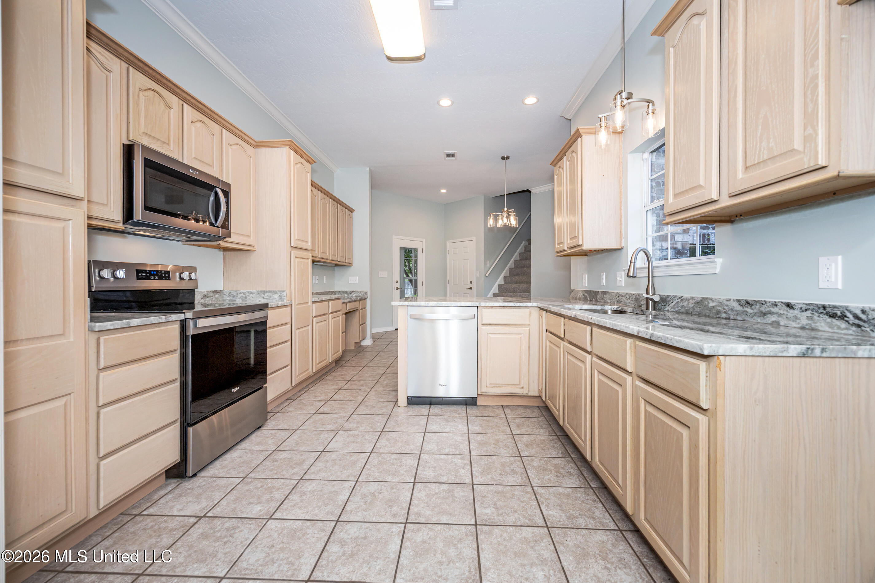 5601 Woody End Road Property Photo 24