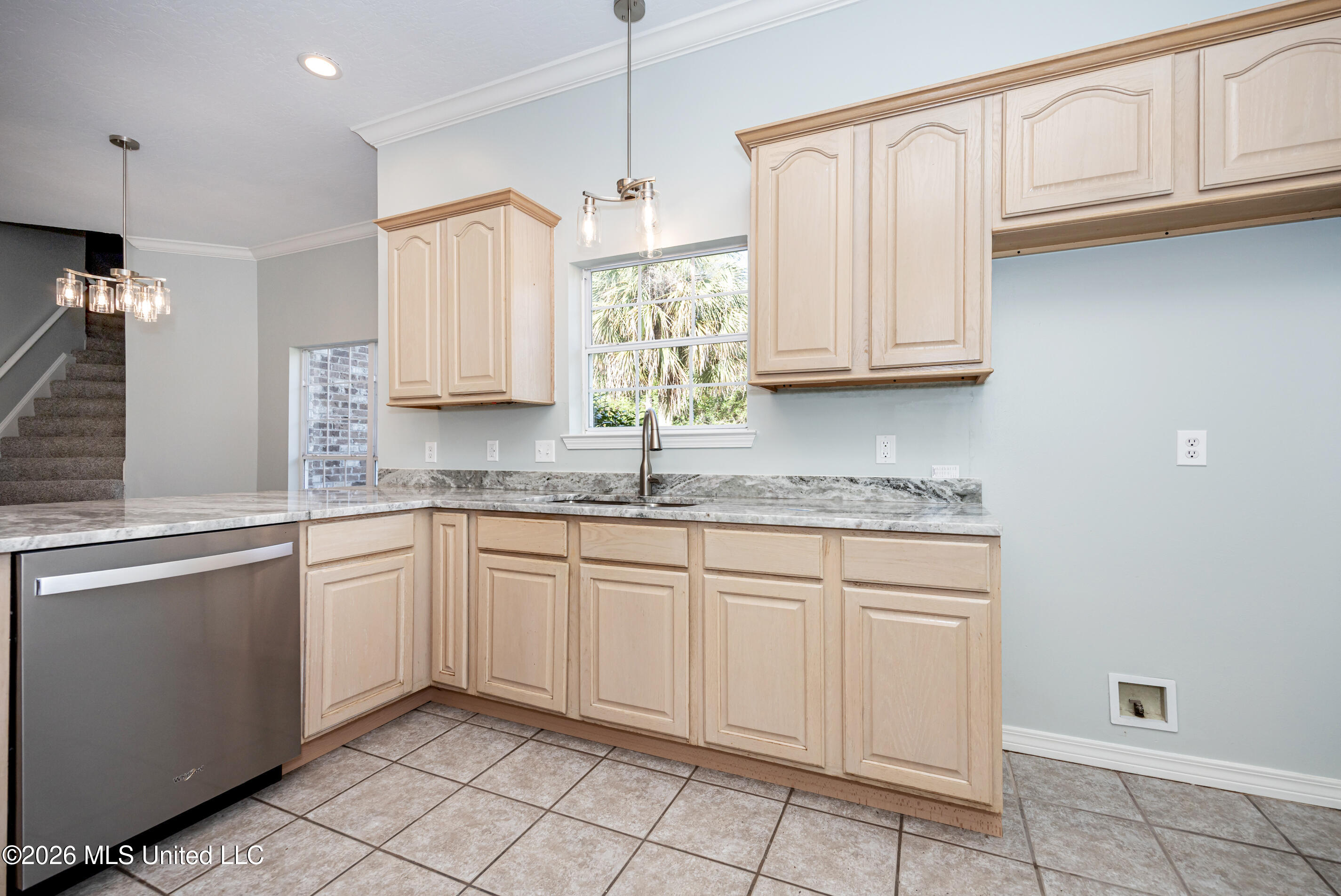 5601 Woody End Road Property Photo 25