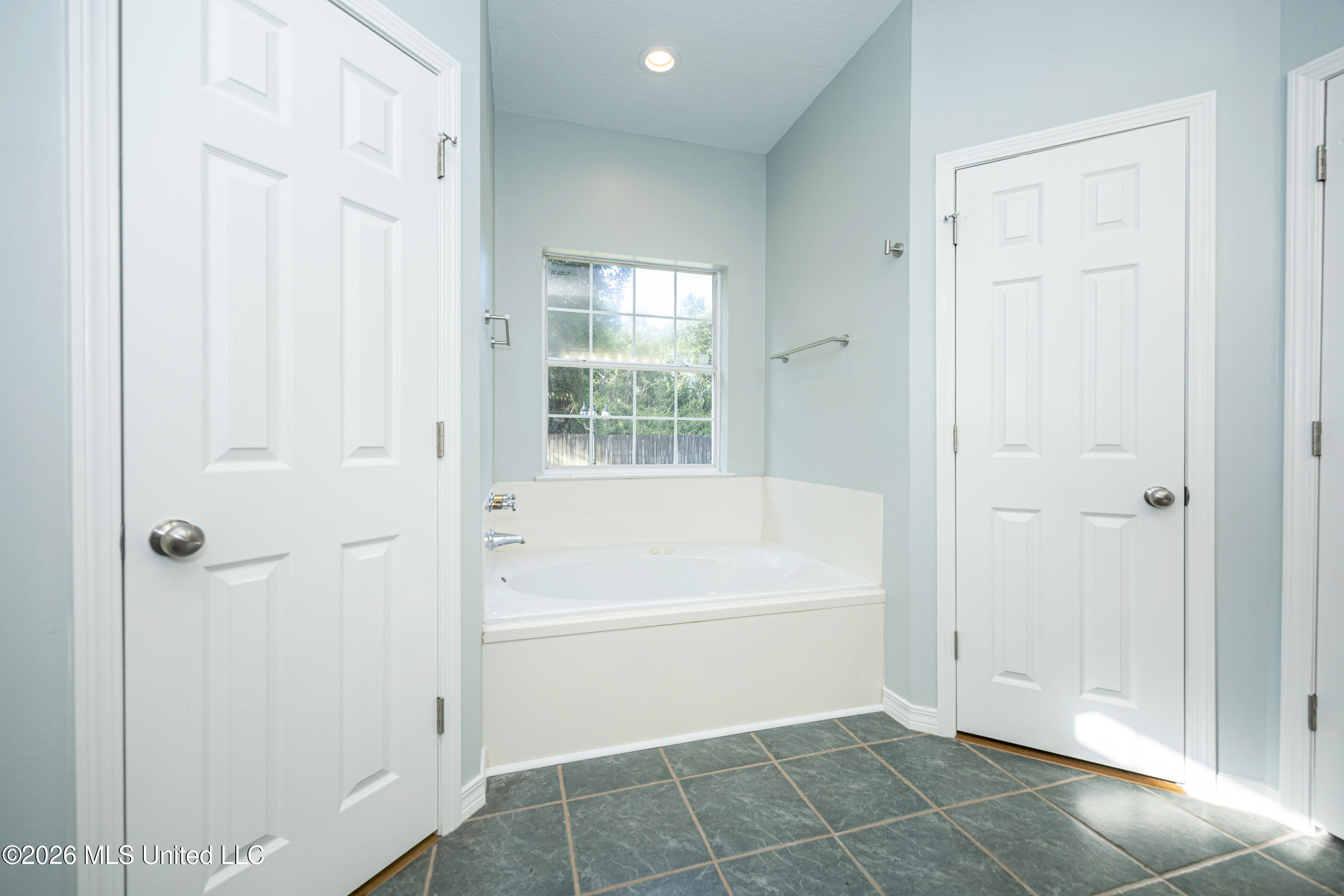 5601 Woody End Road Property Photo 41