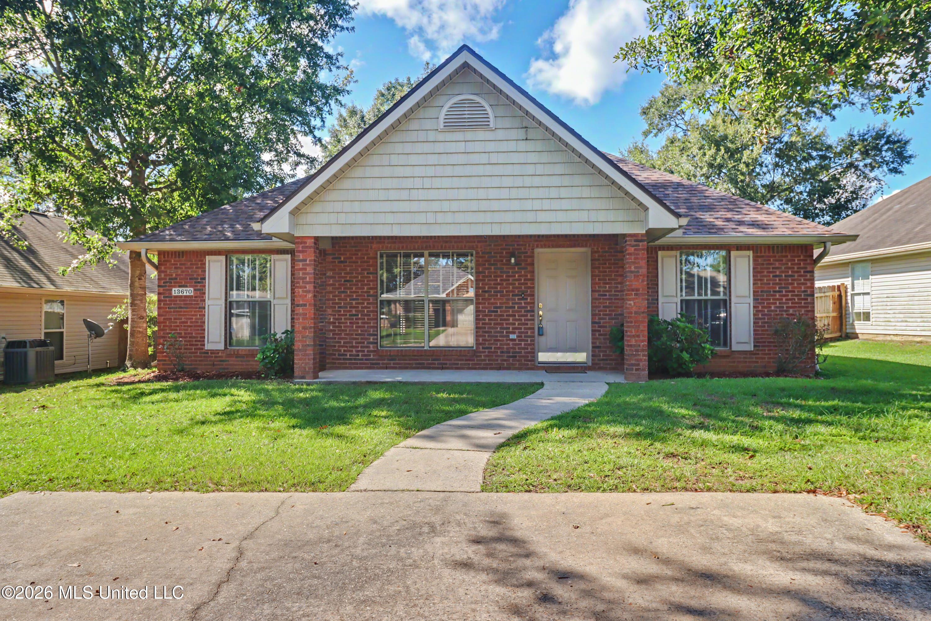 13670 Skye Court Property Photo 1