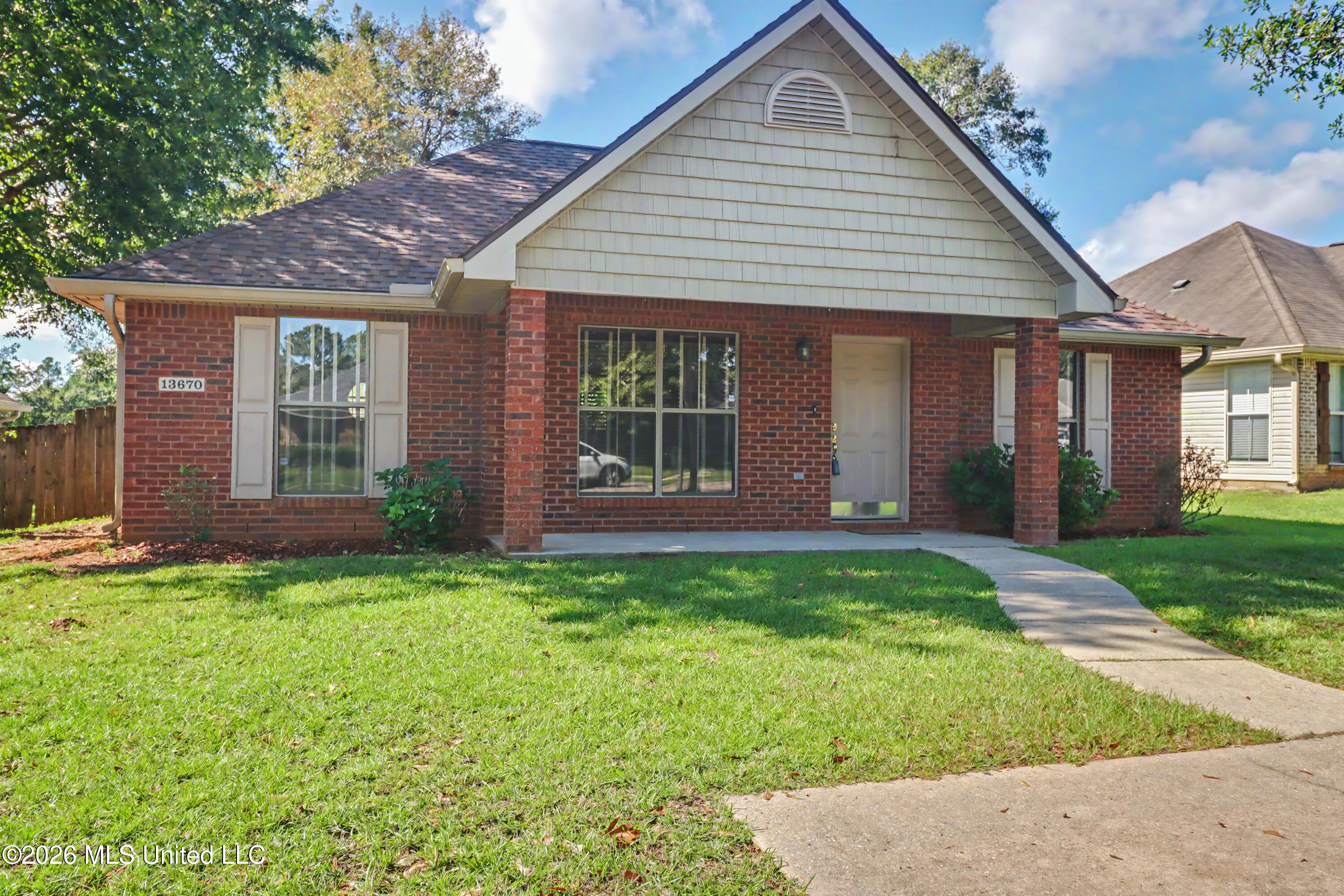 13670 Skye Court Property Photo 2