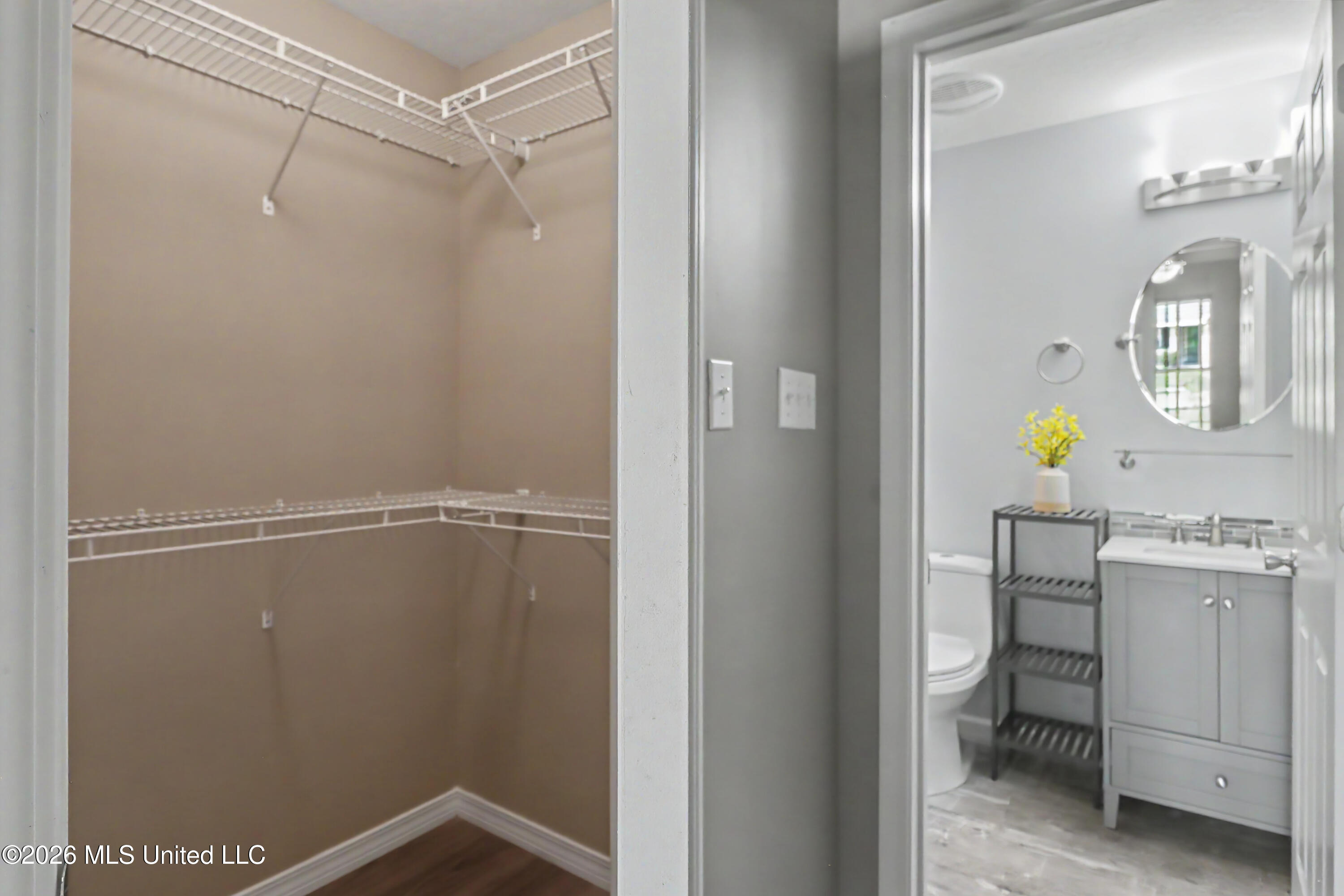 13670 Skye Court Property Photo 13