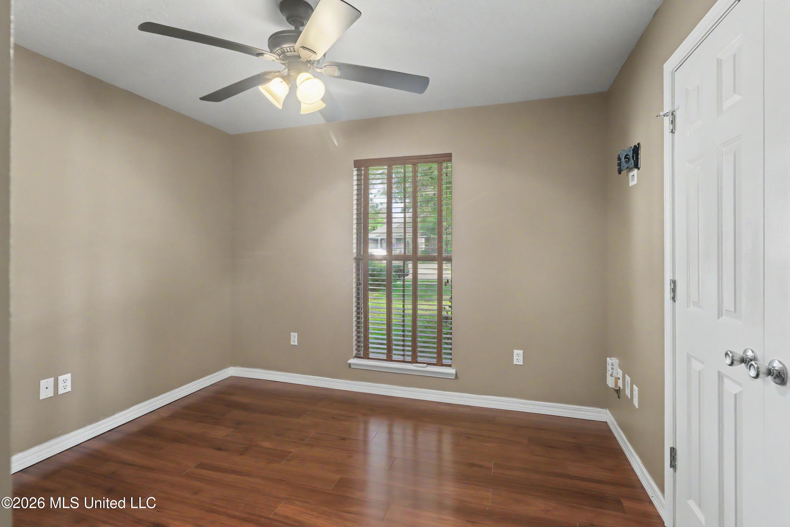 13670 Skye Court Property Photo 17