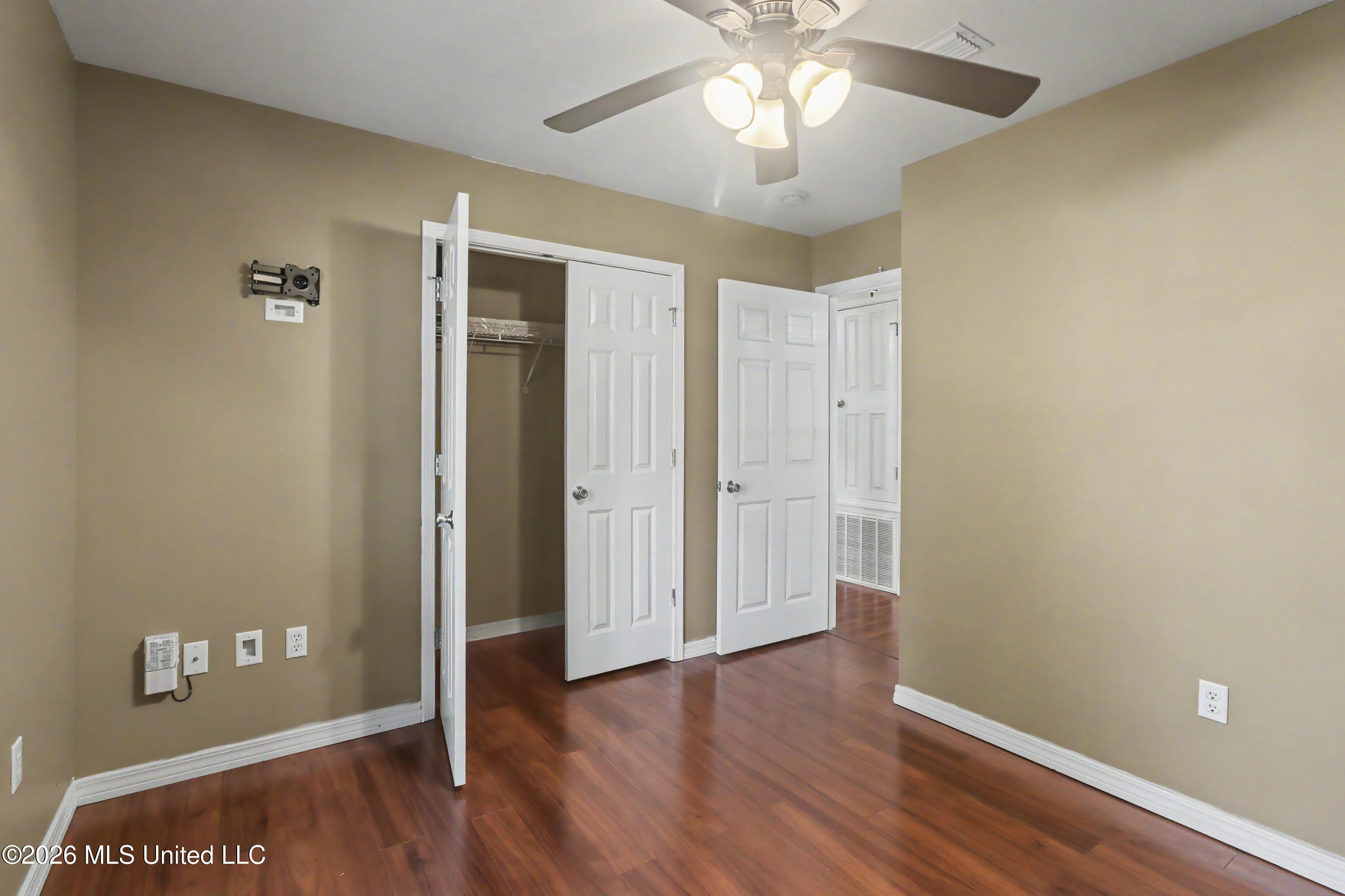 13670 Skye Court Property Photo 18