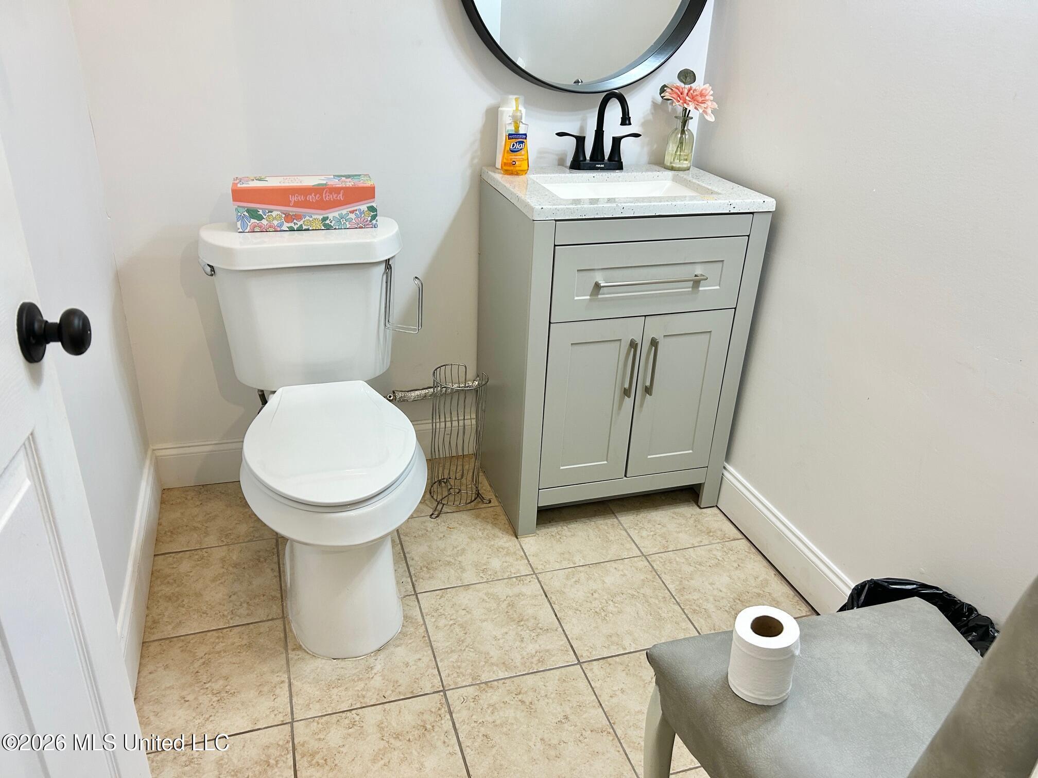 5530 Sanders Road Property Photo 9
