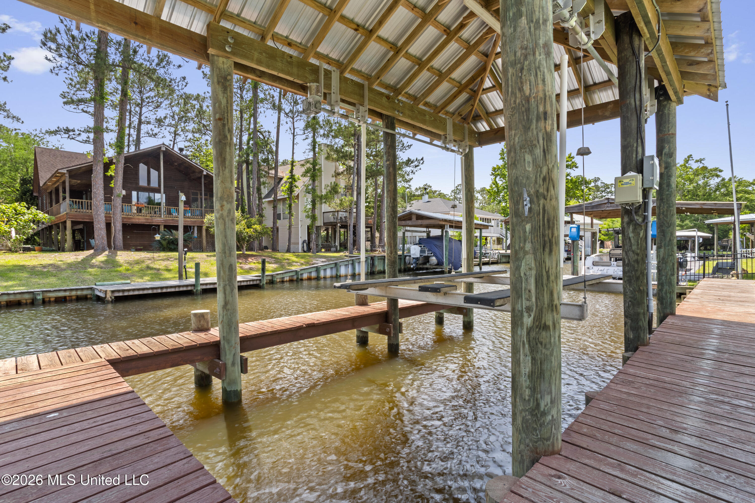 111 Ironwood Cove Property Photo 42
