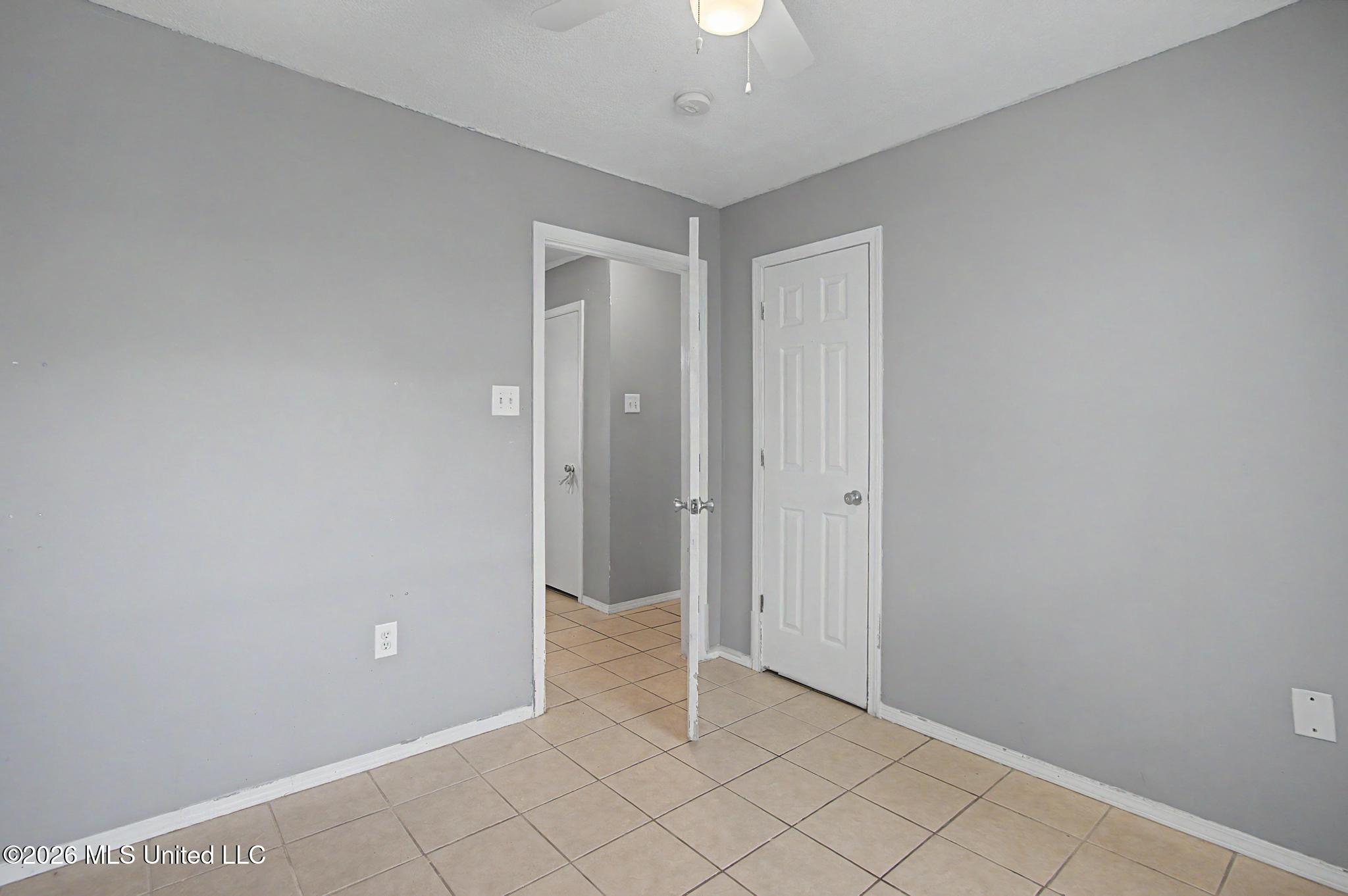 198 Keller Avenue Property Photo 11