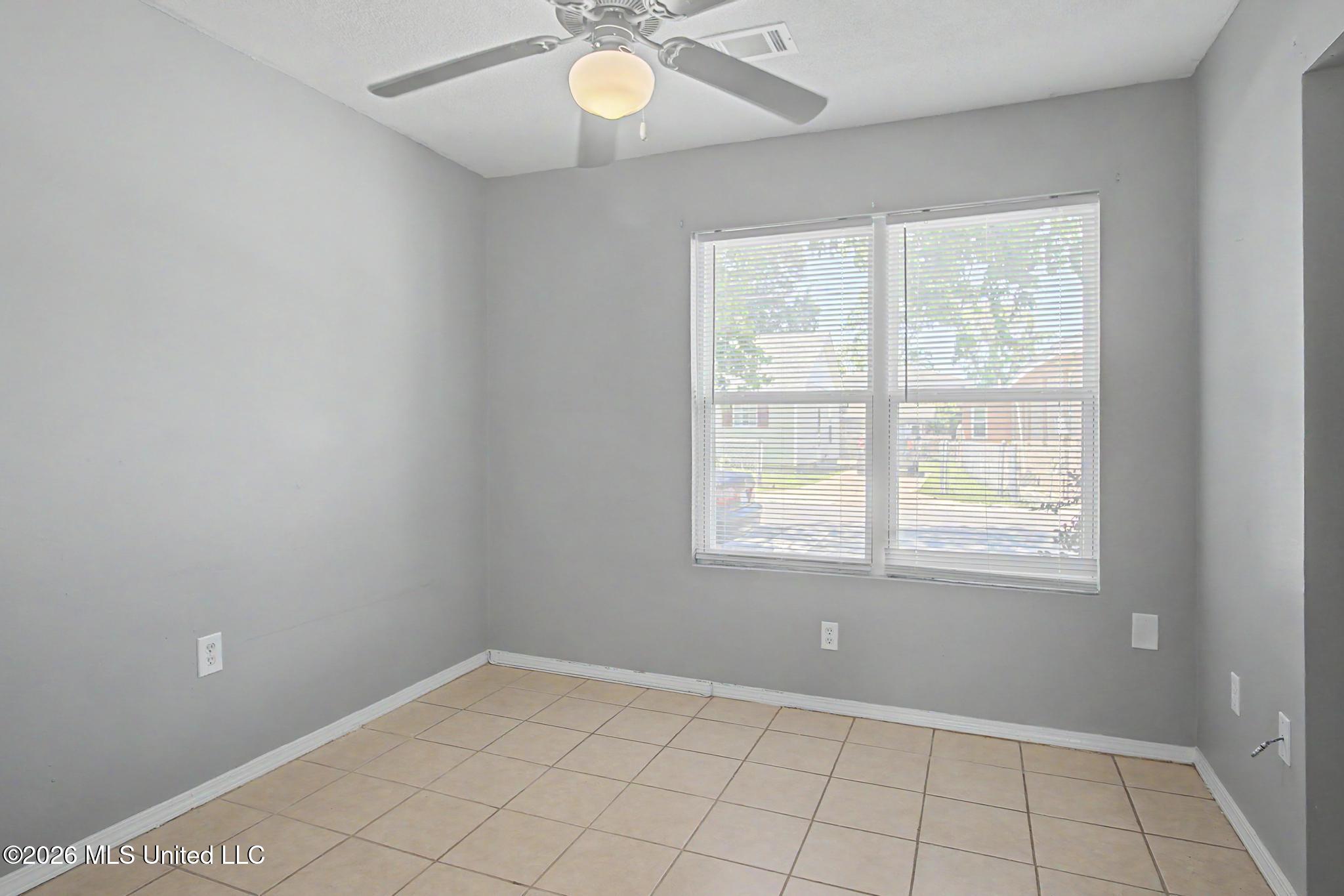 198 Keller Avenue Property Photo 12