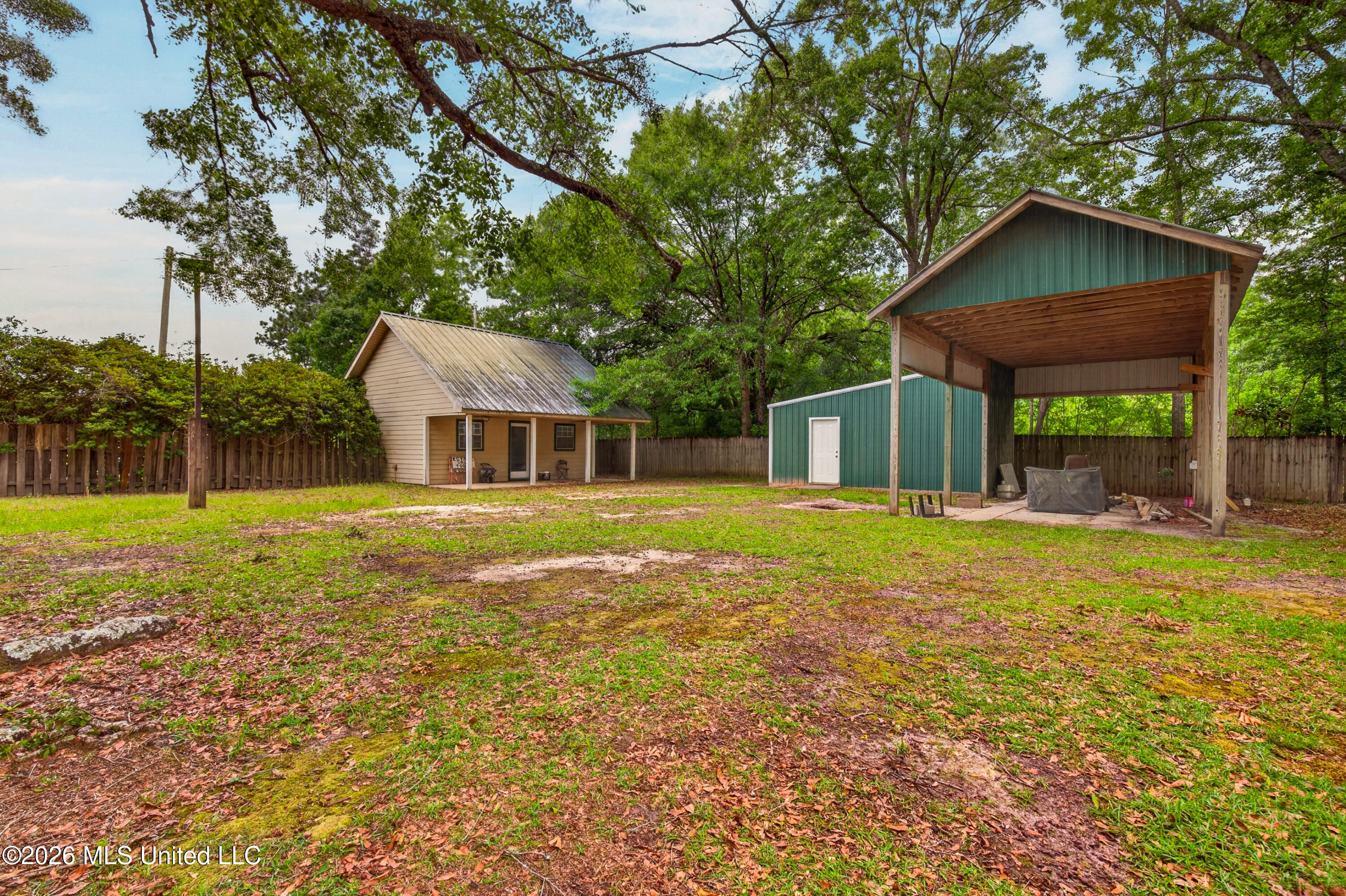 20536 Highway 53 Property Photo 50