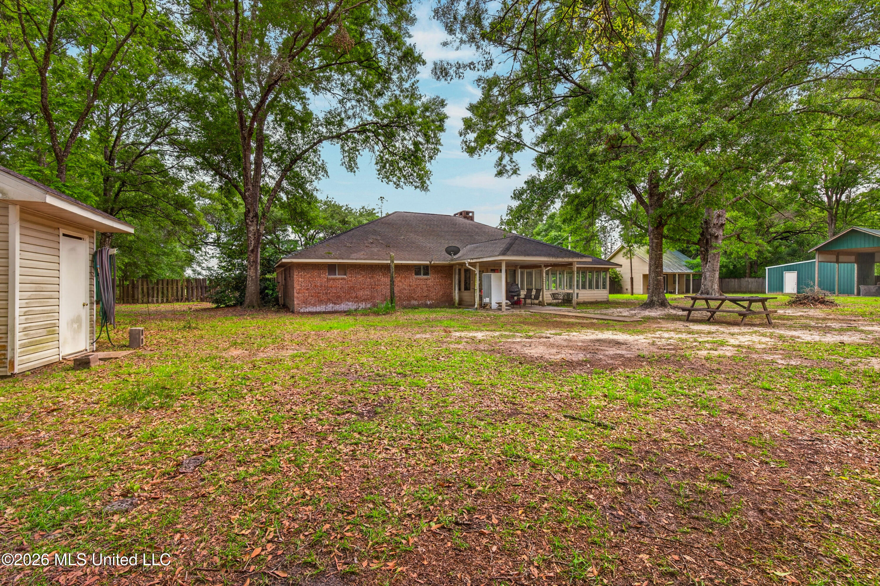 20536 Highway 53 Property Photo 57