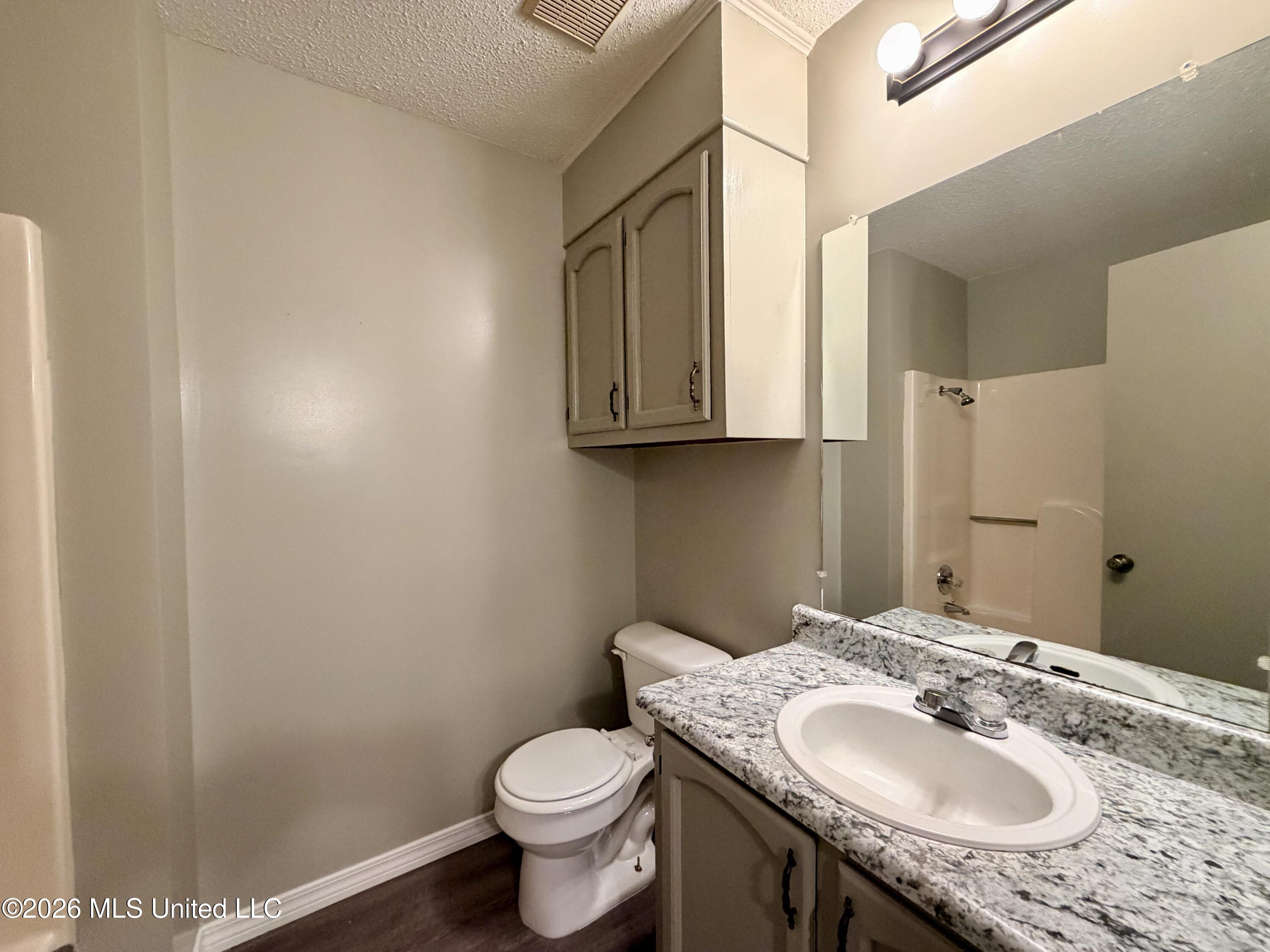 107 Driftwood Drive Property Photo 11