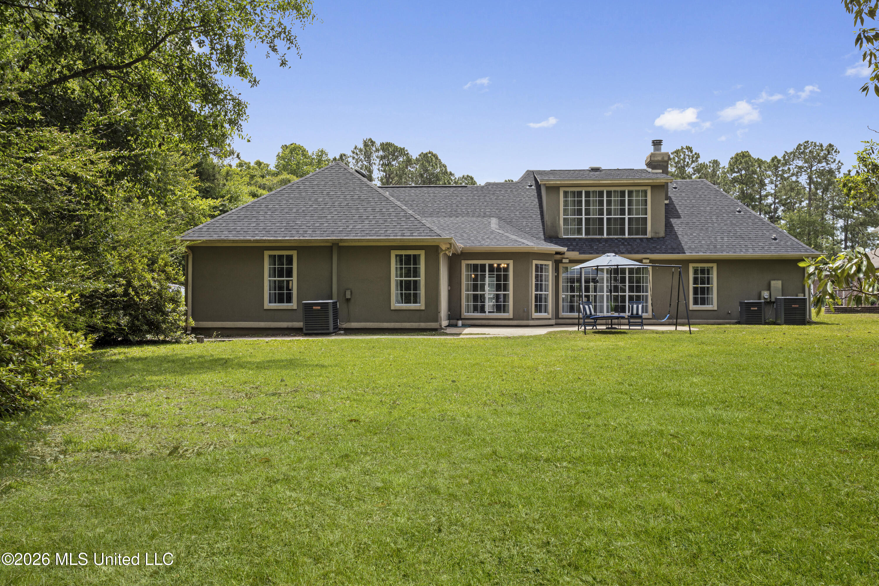 19633 Champion Circle Property Photo 36
