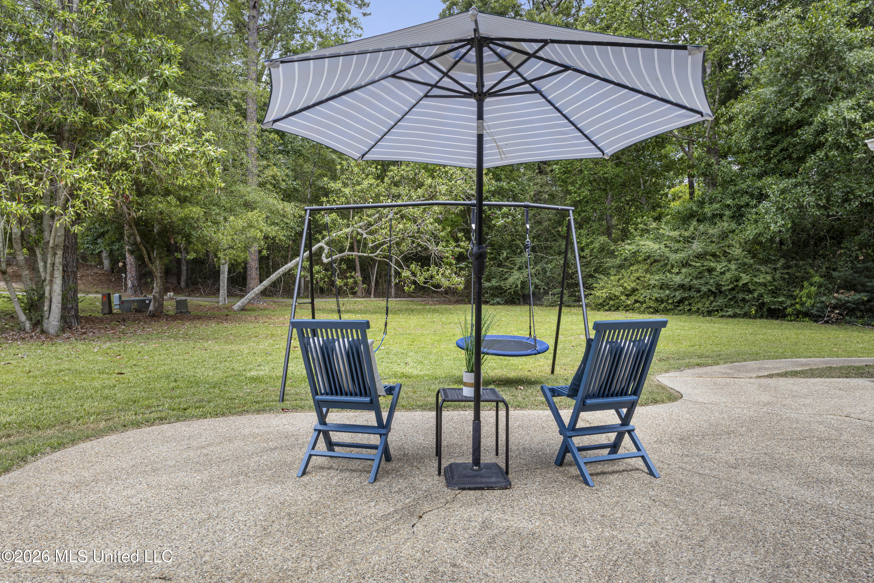 19633 Champion Circle Property Photo 38