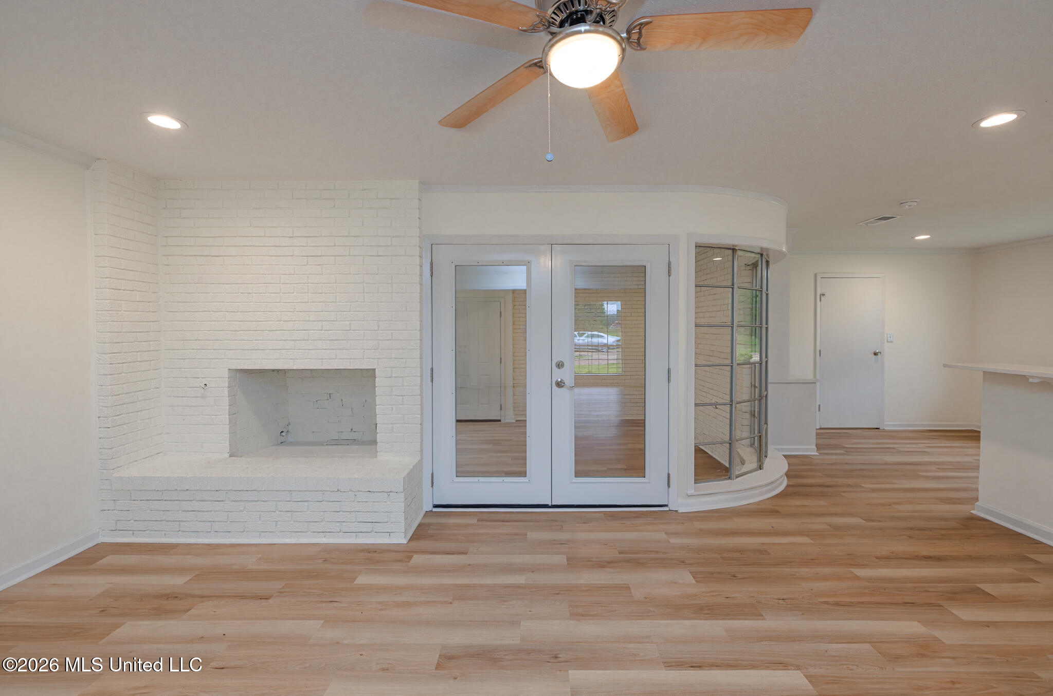 1206 Sunset Drive Property Photo 10