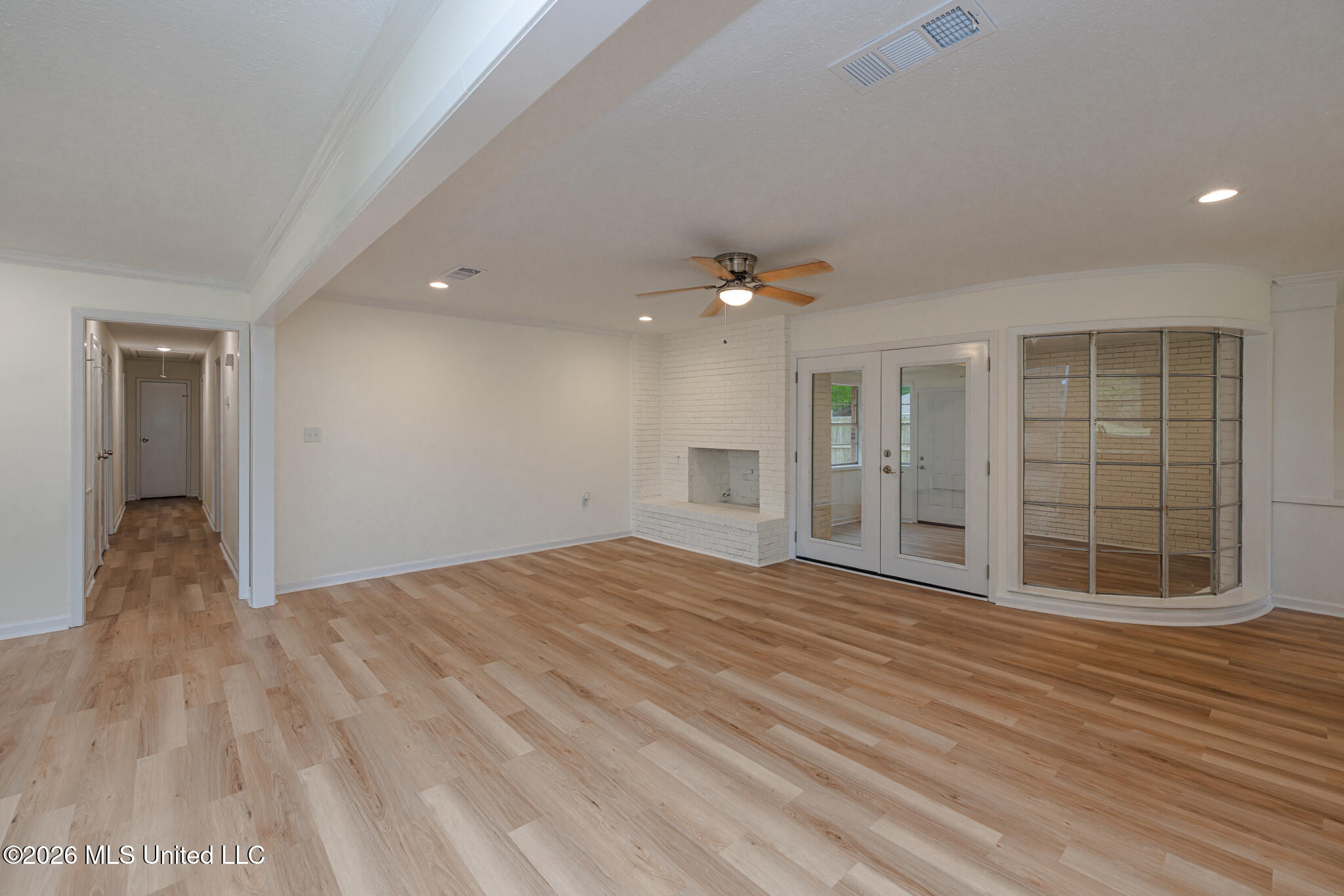 1206 Sunset Drive Property Photo 12