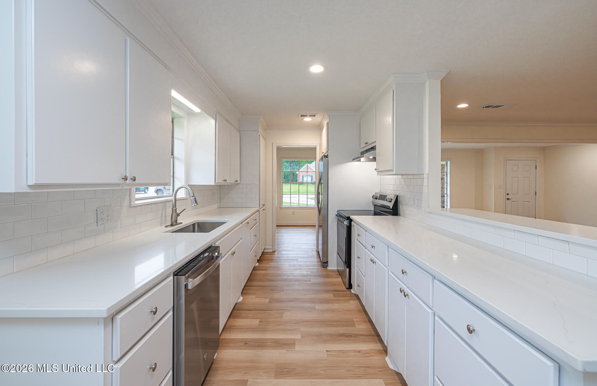1206 Sunset Drive Property Photo 17