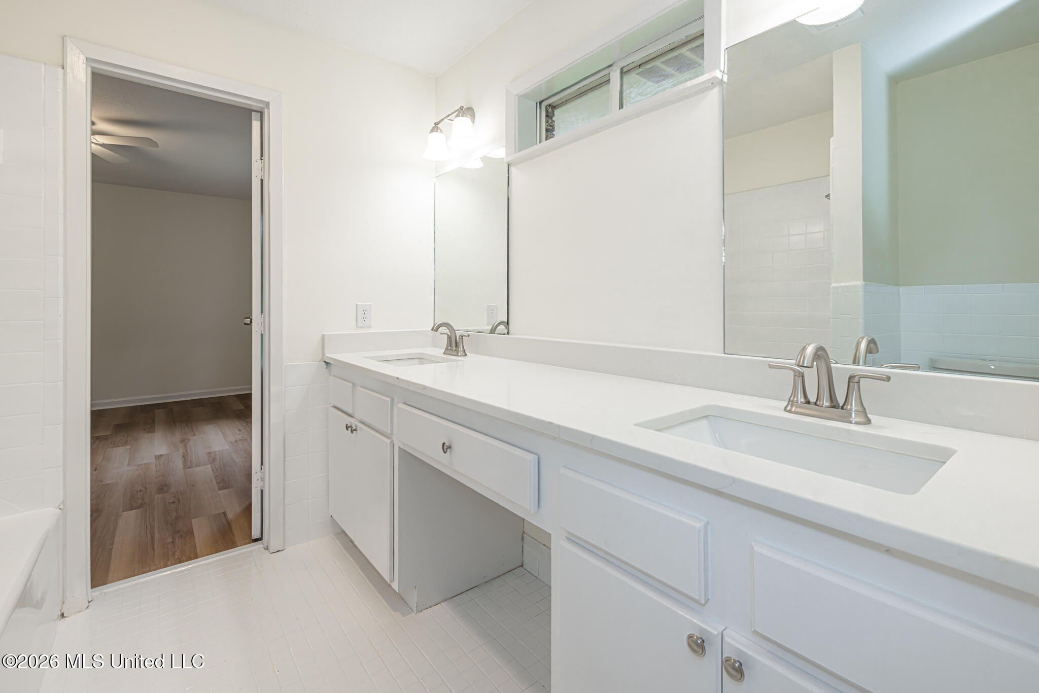 1206 Sunset Drive Property Photo 38