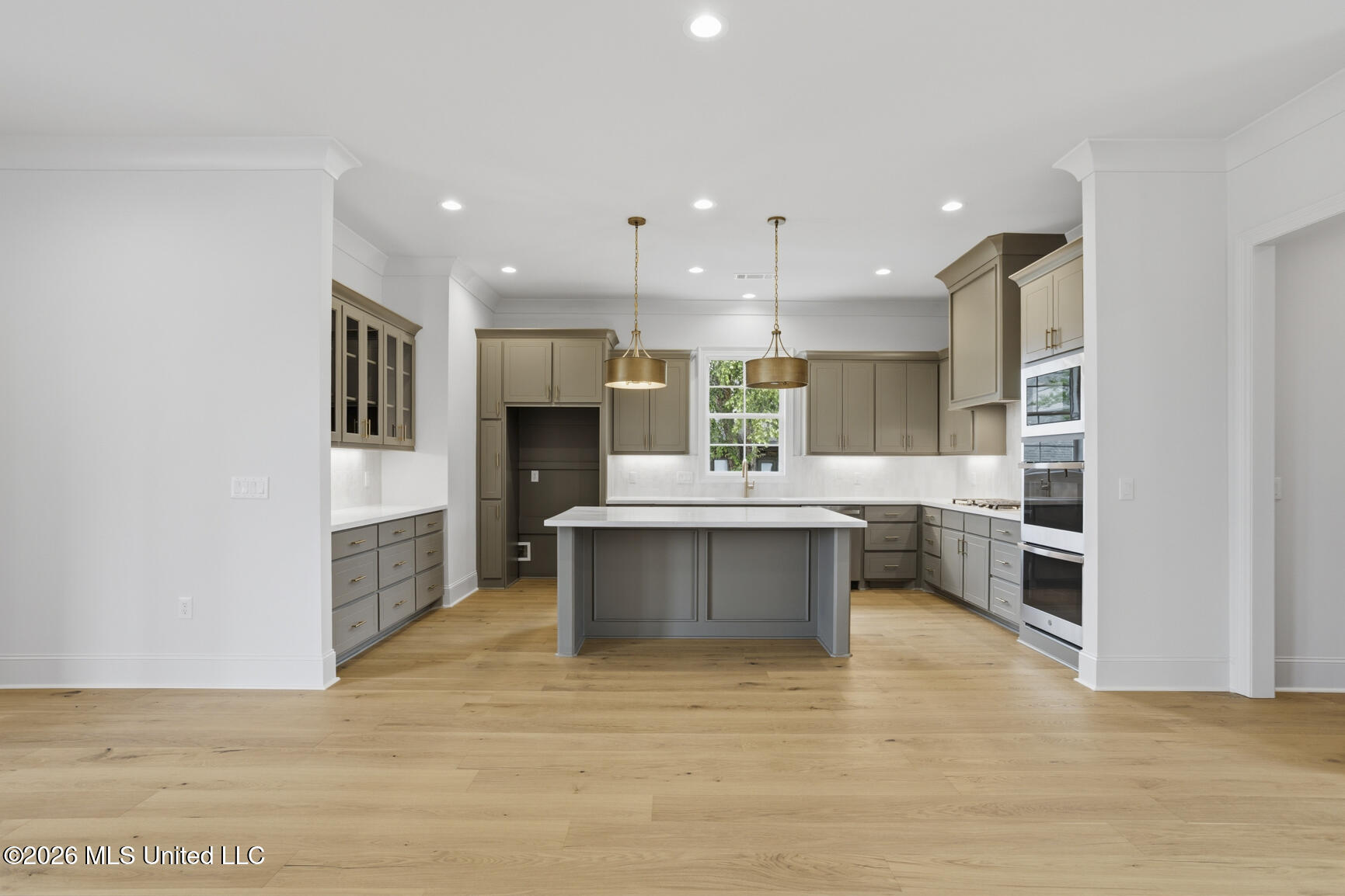 252 Caroline Boulevard Property Photo 13