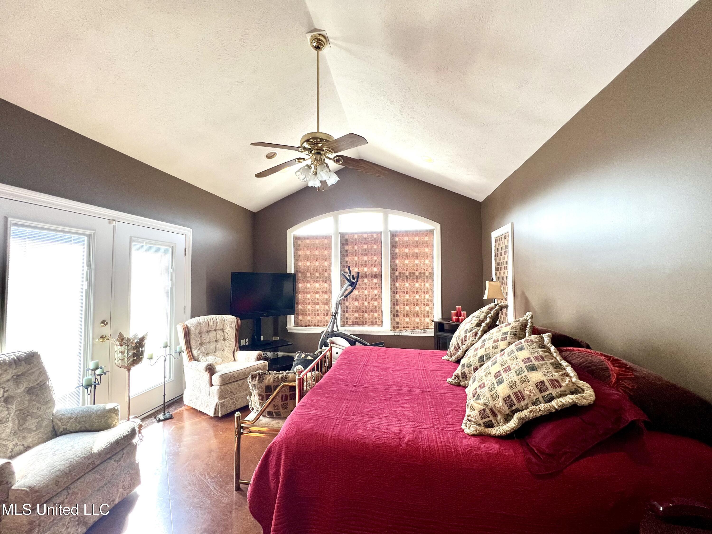 1261 Brumfield Rd. Sw Property Photo 4