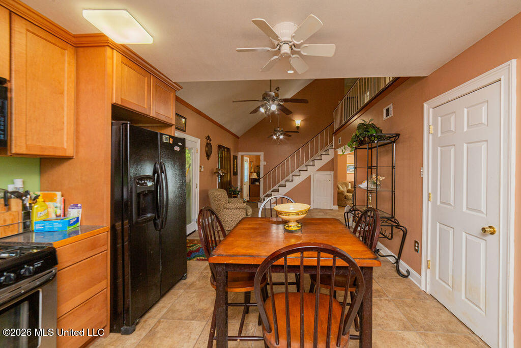 5199 Jacksonville Drive Property Photo 6
