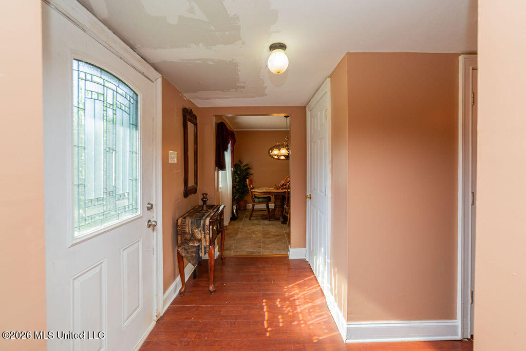 5199 Jacksonville Drive Property Photo 10