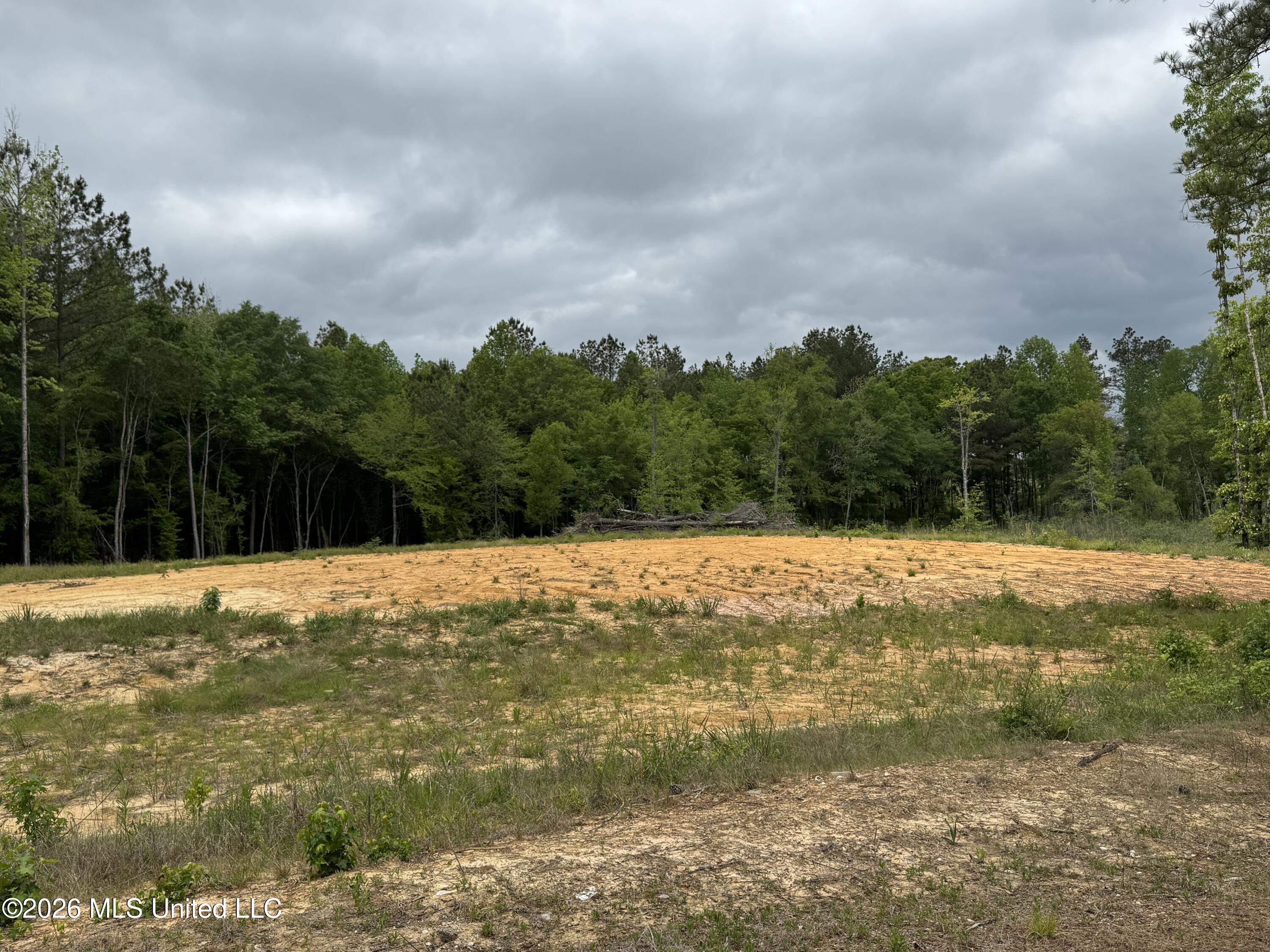 Ne Allred Road Property Photo 1