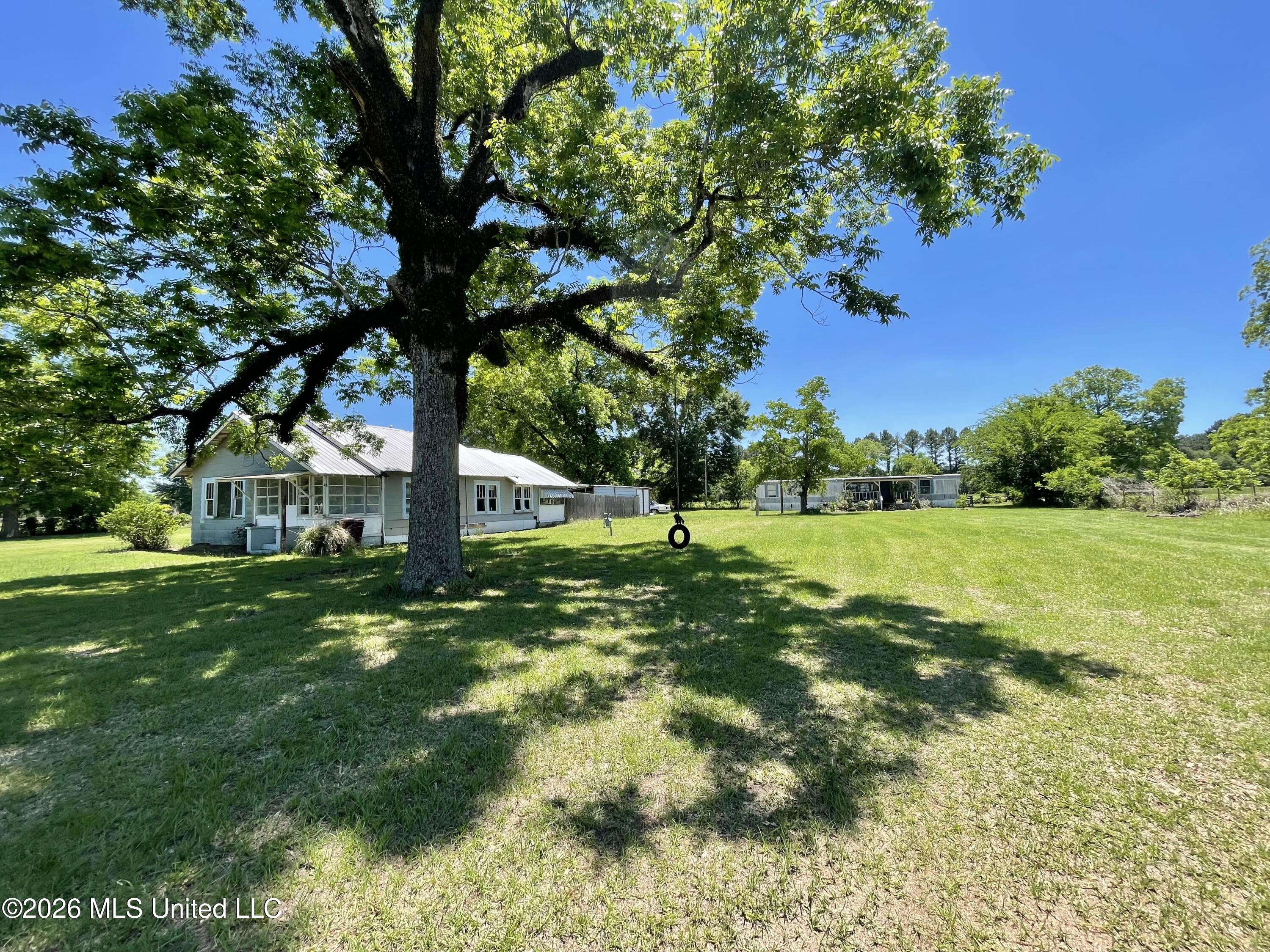 2269 Old Mobile Highway Property Photo 15