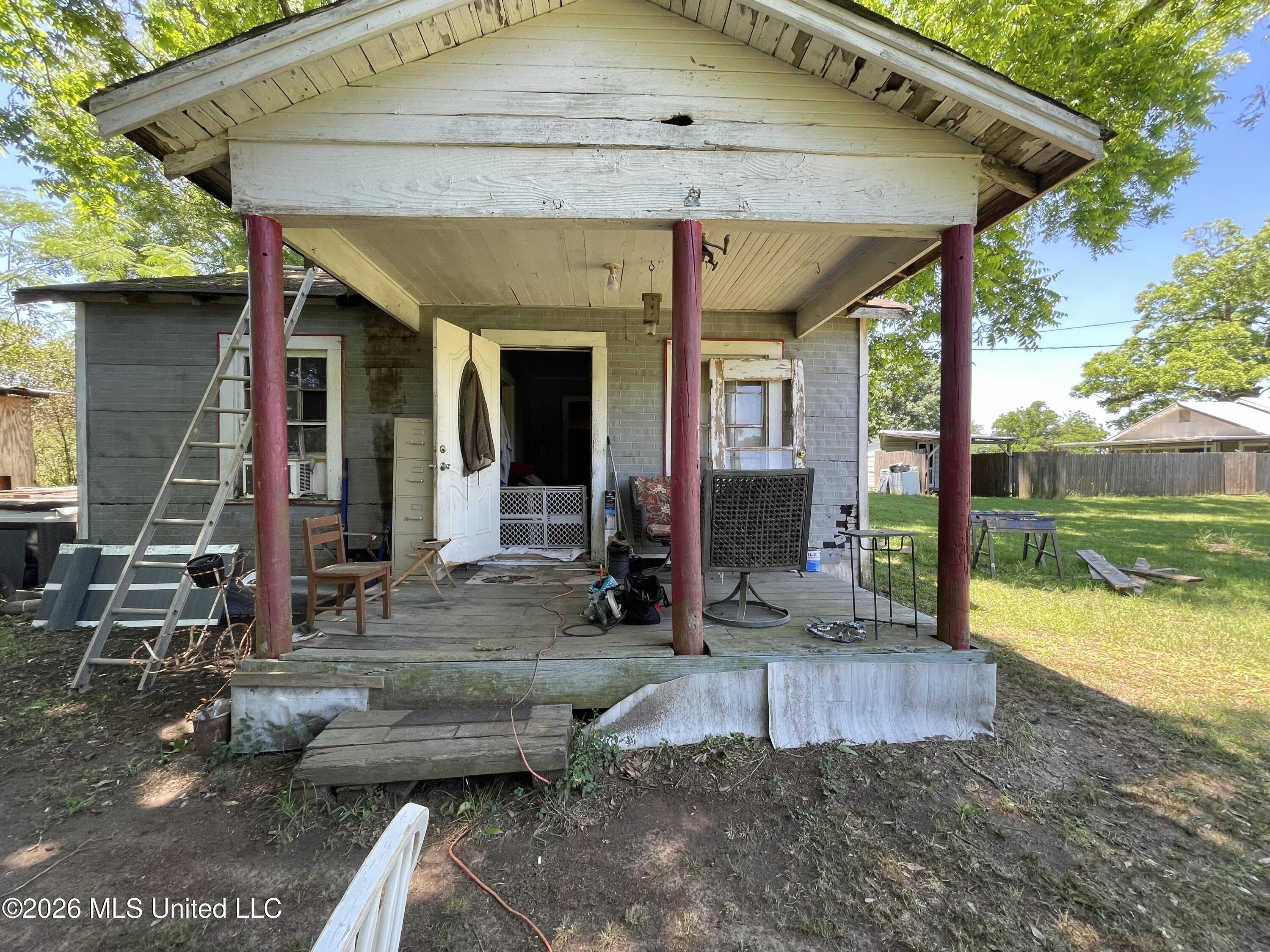 2269 Old Mobile Highway Property Photo 17