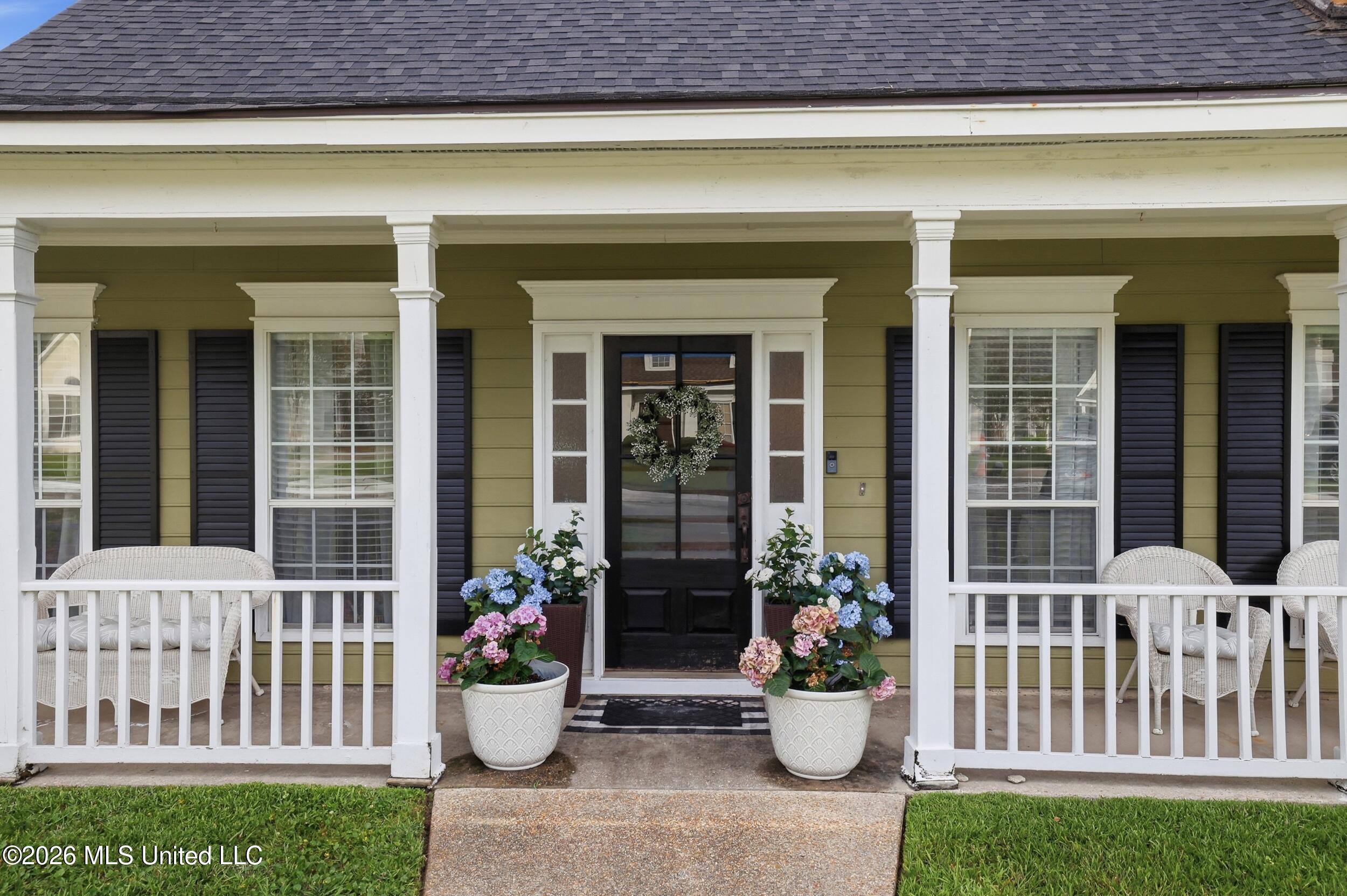 917 Handsboro Place Property Photo 4