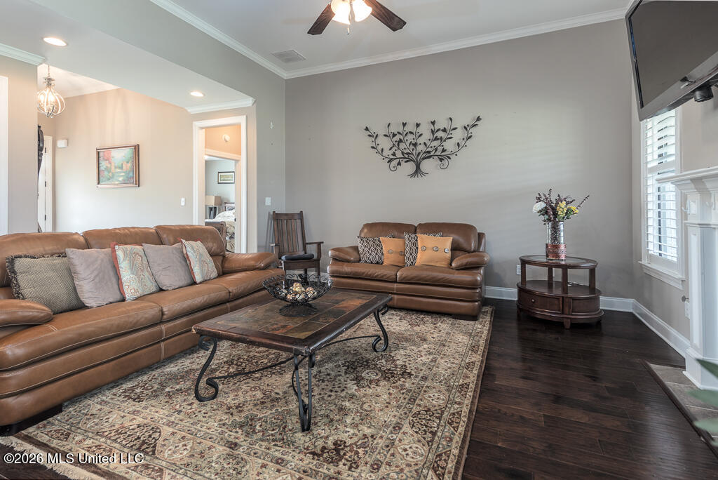 6320 Chippewa Drive Property Photo 14