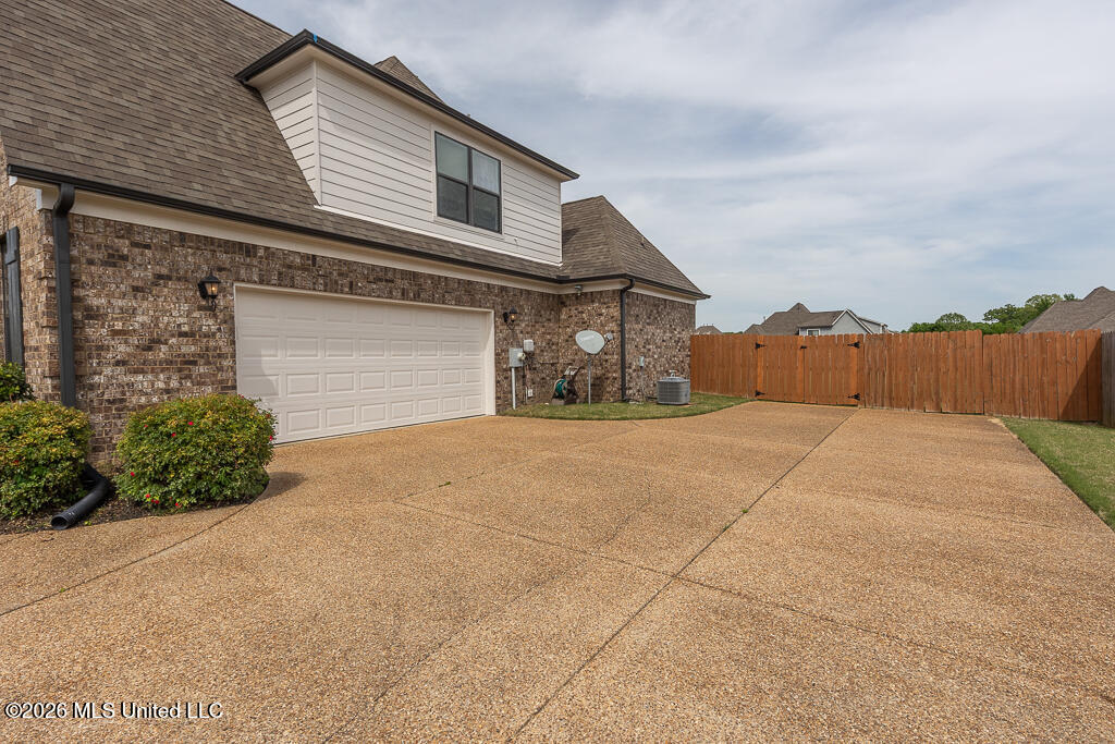 6320 Chippewa Drive Property Photo 32