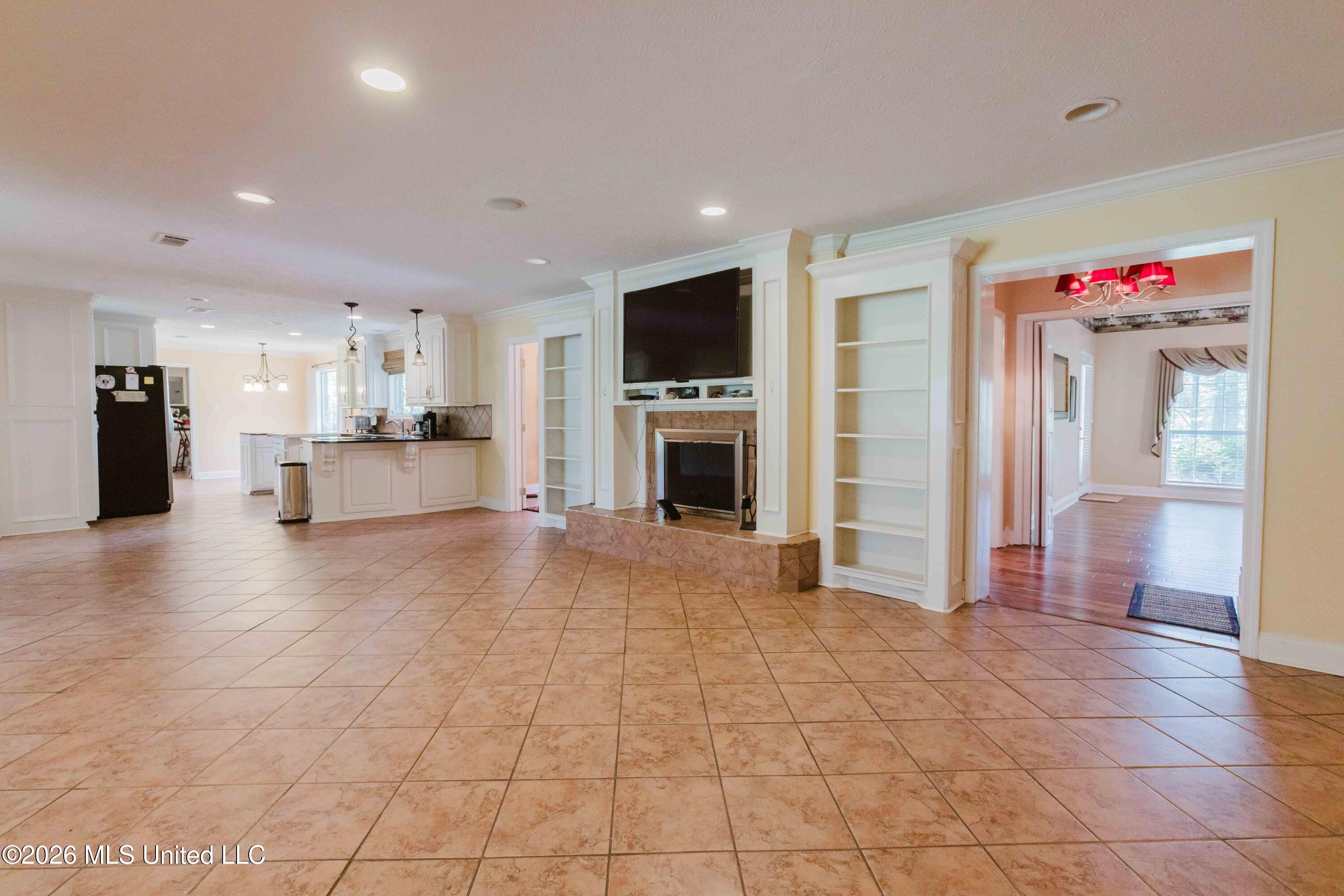 3830 Forest Hill Road Property Photo 9