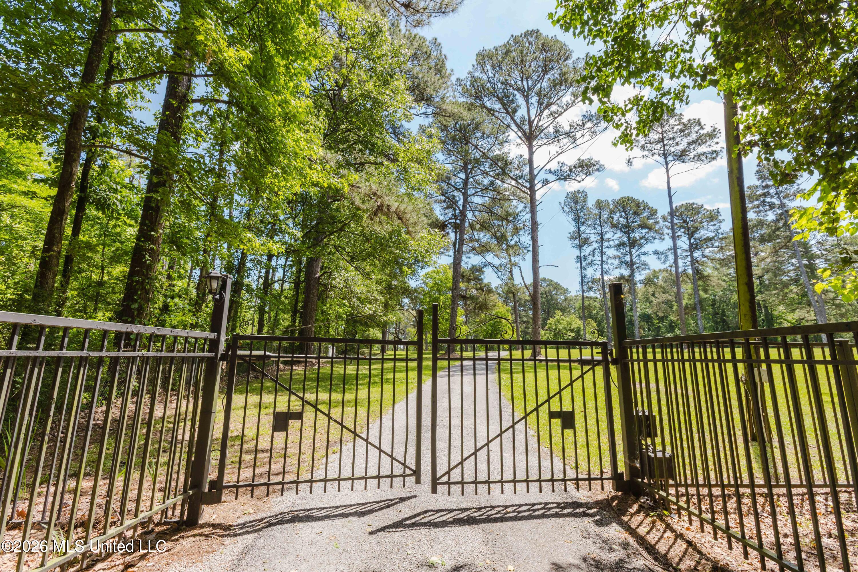 3830 Forest Hill Road Property Photo 43