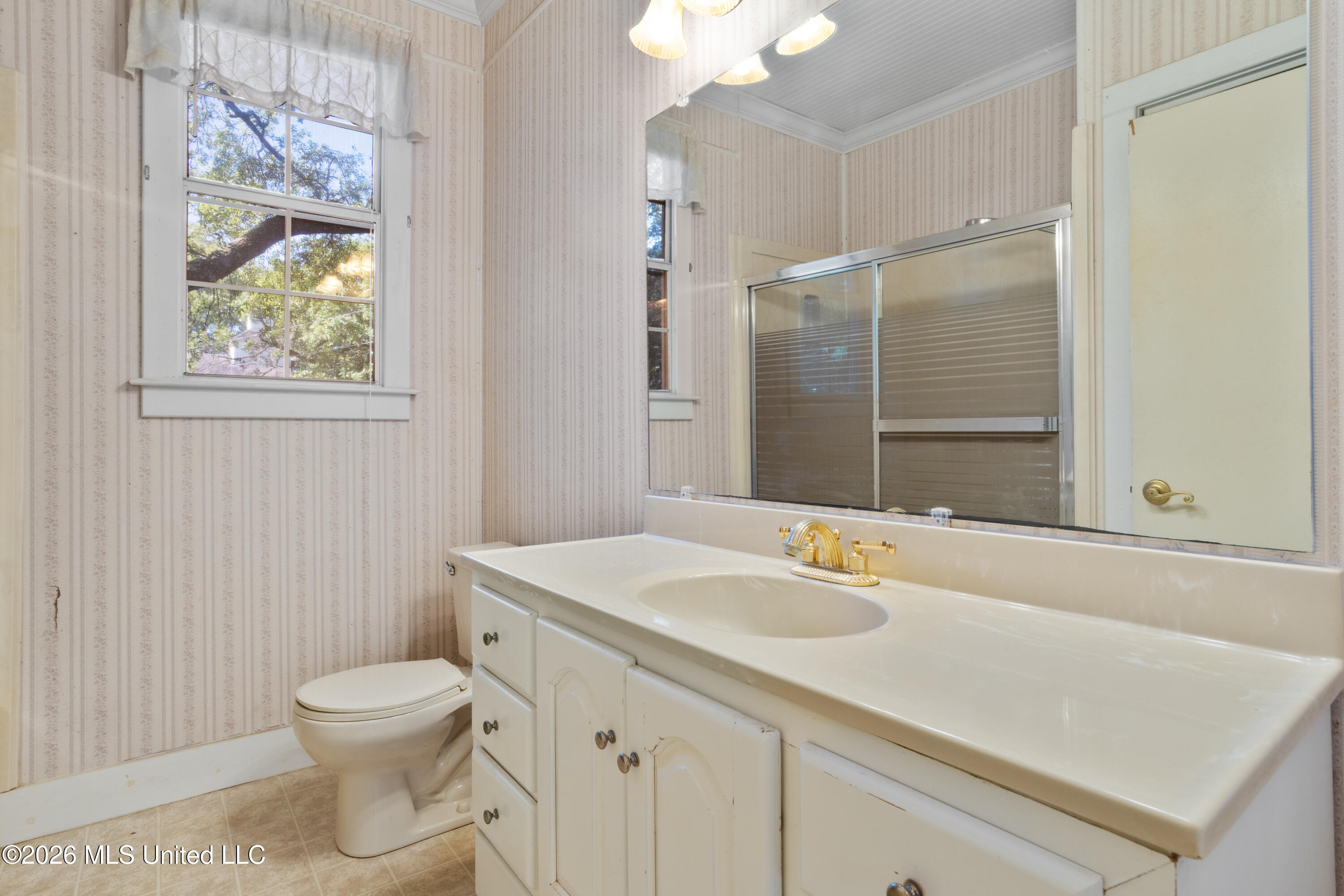 2900 7th Avenue Property Photo 17