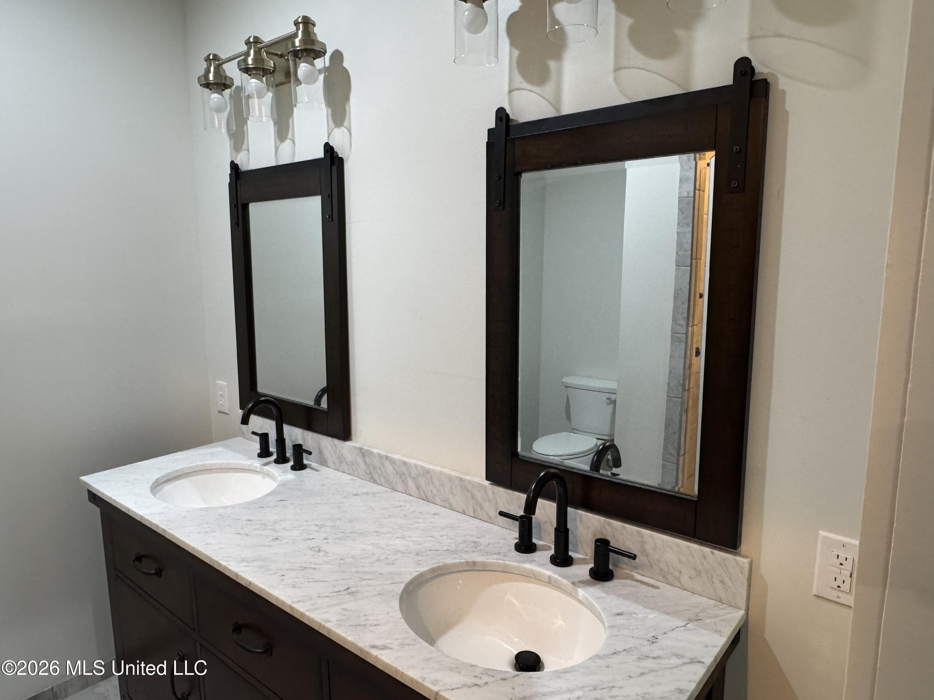 1046 Integrity Road Road Property Photo 4