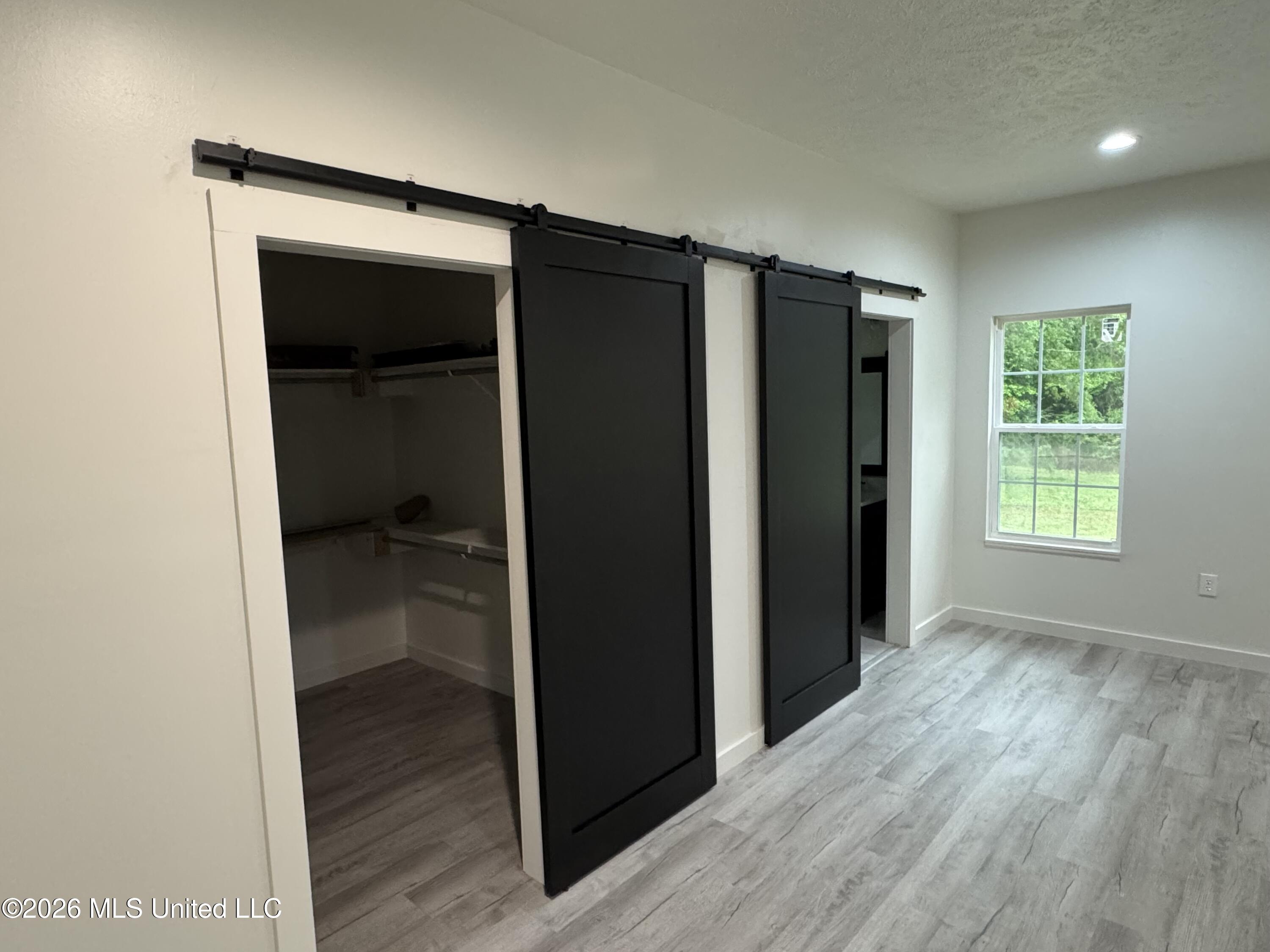 1046 Integrity Road Road Property Photo 7