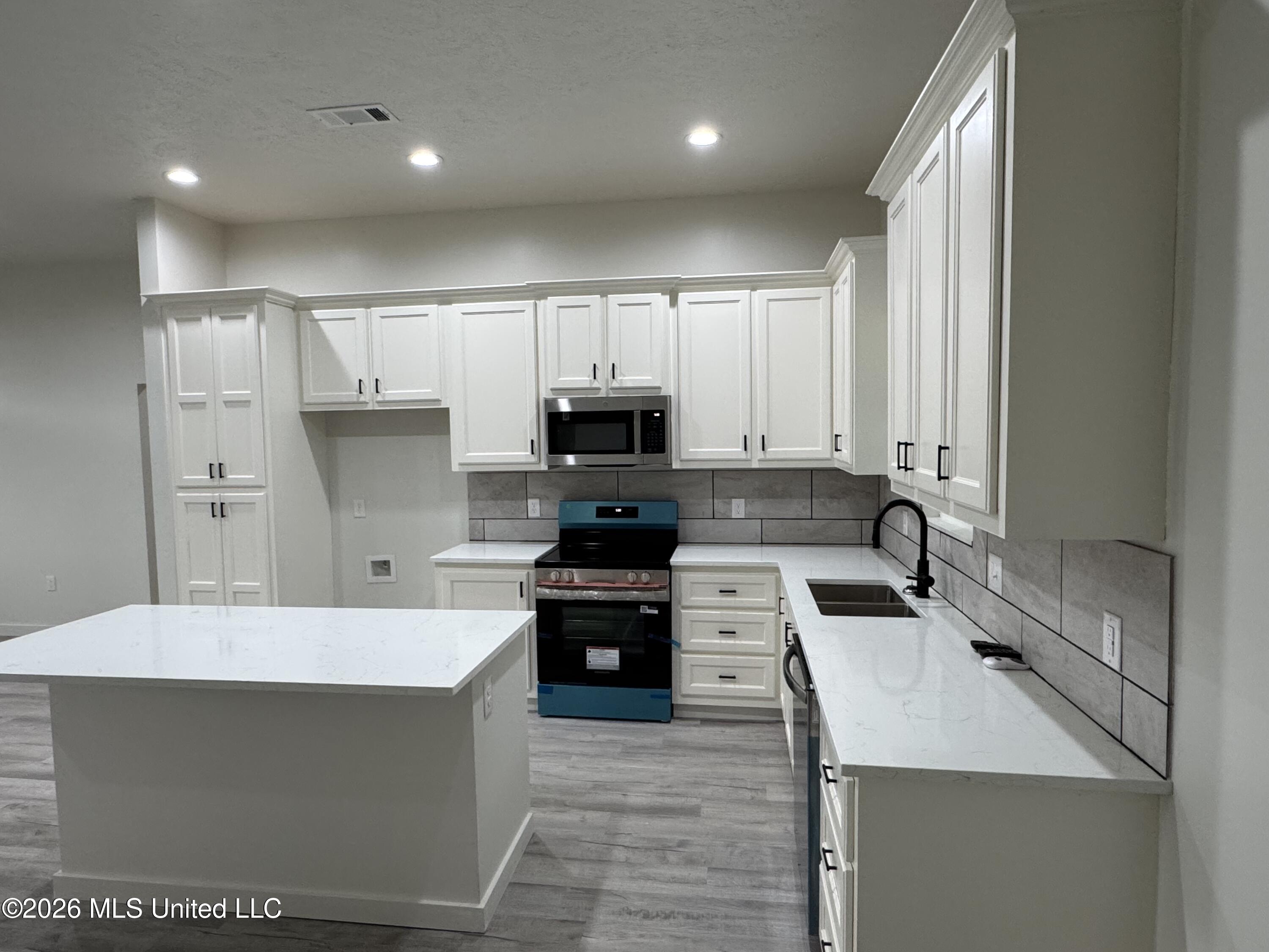 1046 Integrity Road Road Property Photo 11