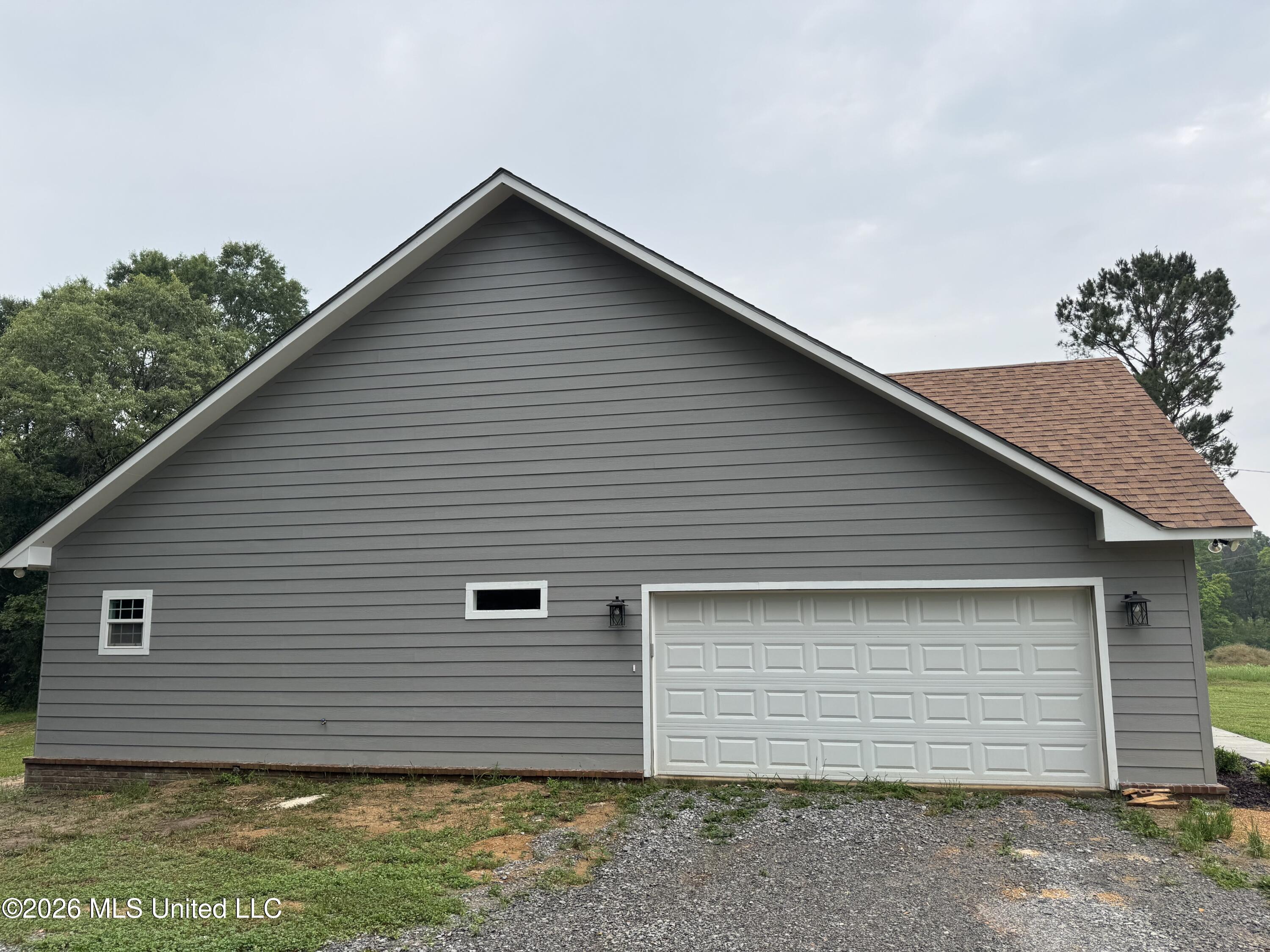 1046 Integrity Road Road Property Photo 12
